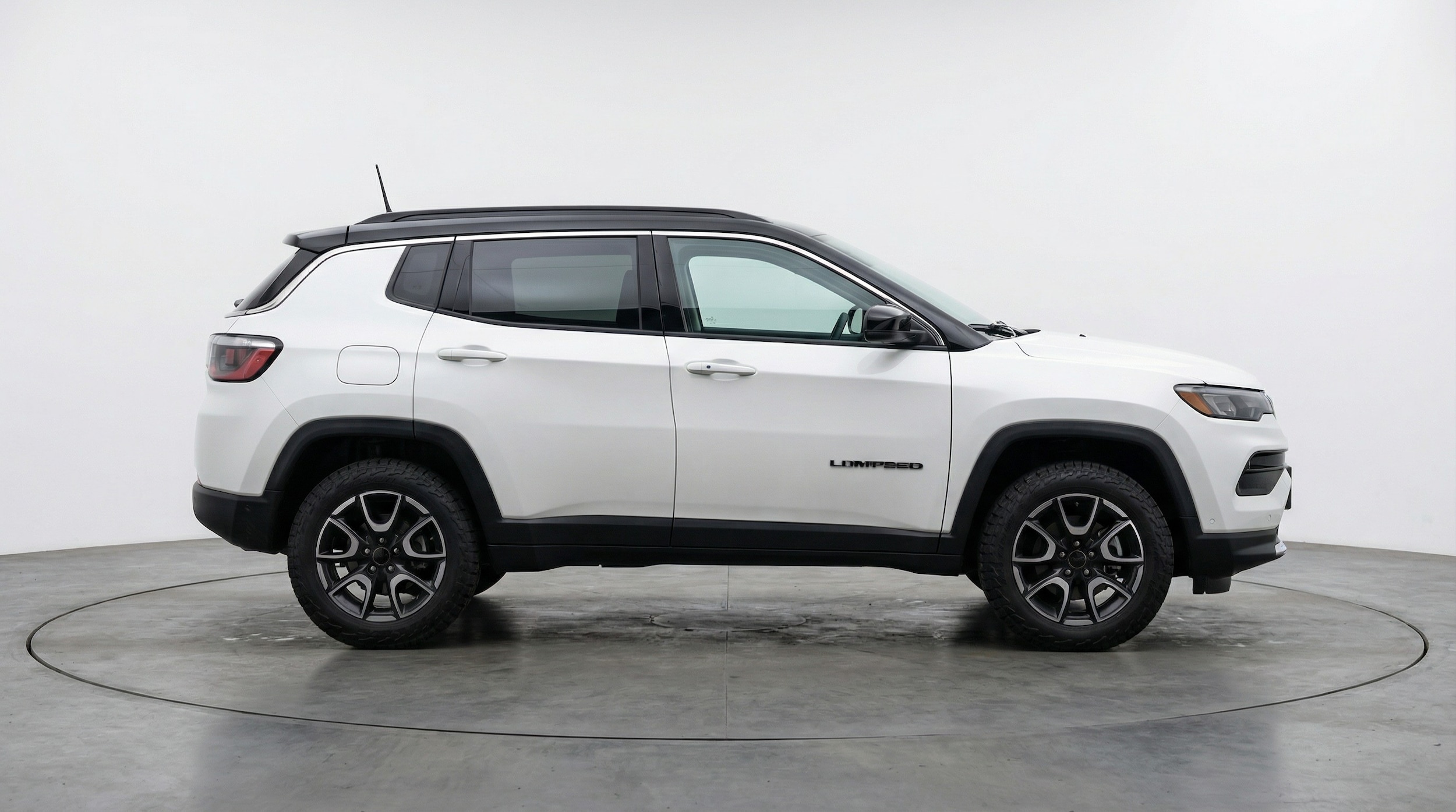Thumbnail: 2025 Jeep Compass - 8