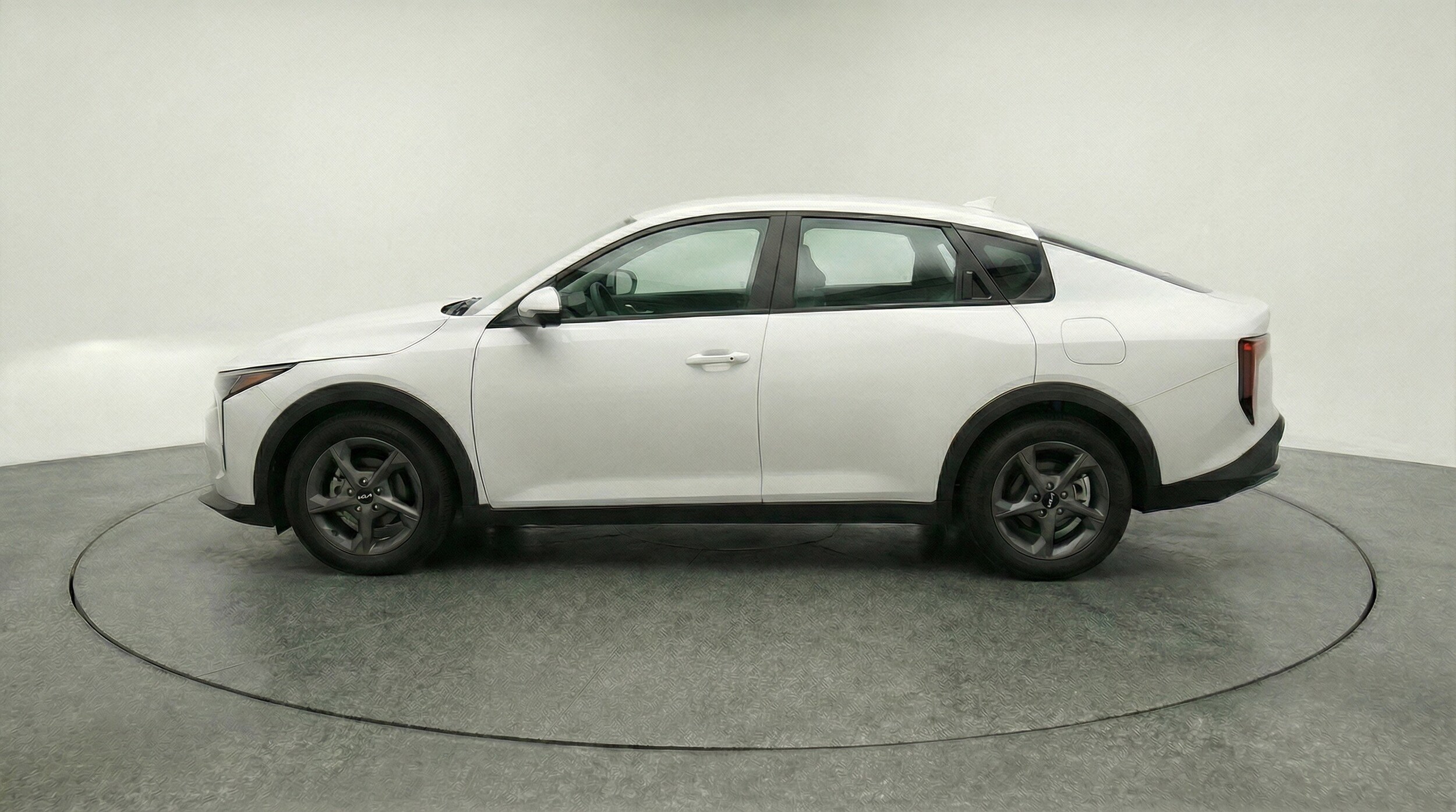 Thumbnail: 2025 Kia K4 - 3