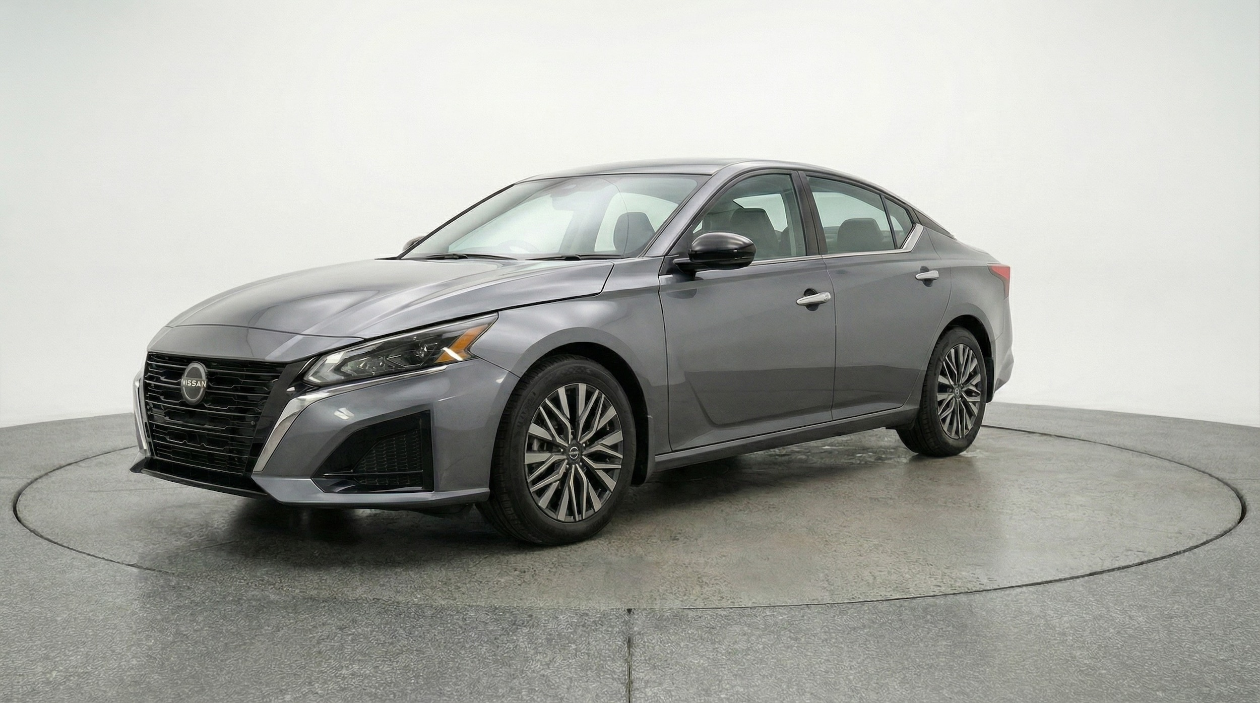 Thumbnail: 2025 Nissan Altima - 3