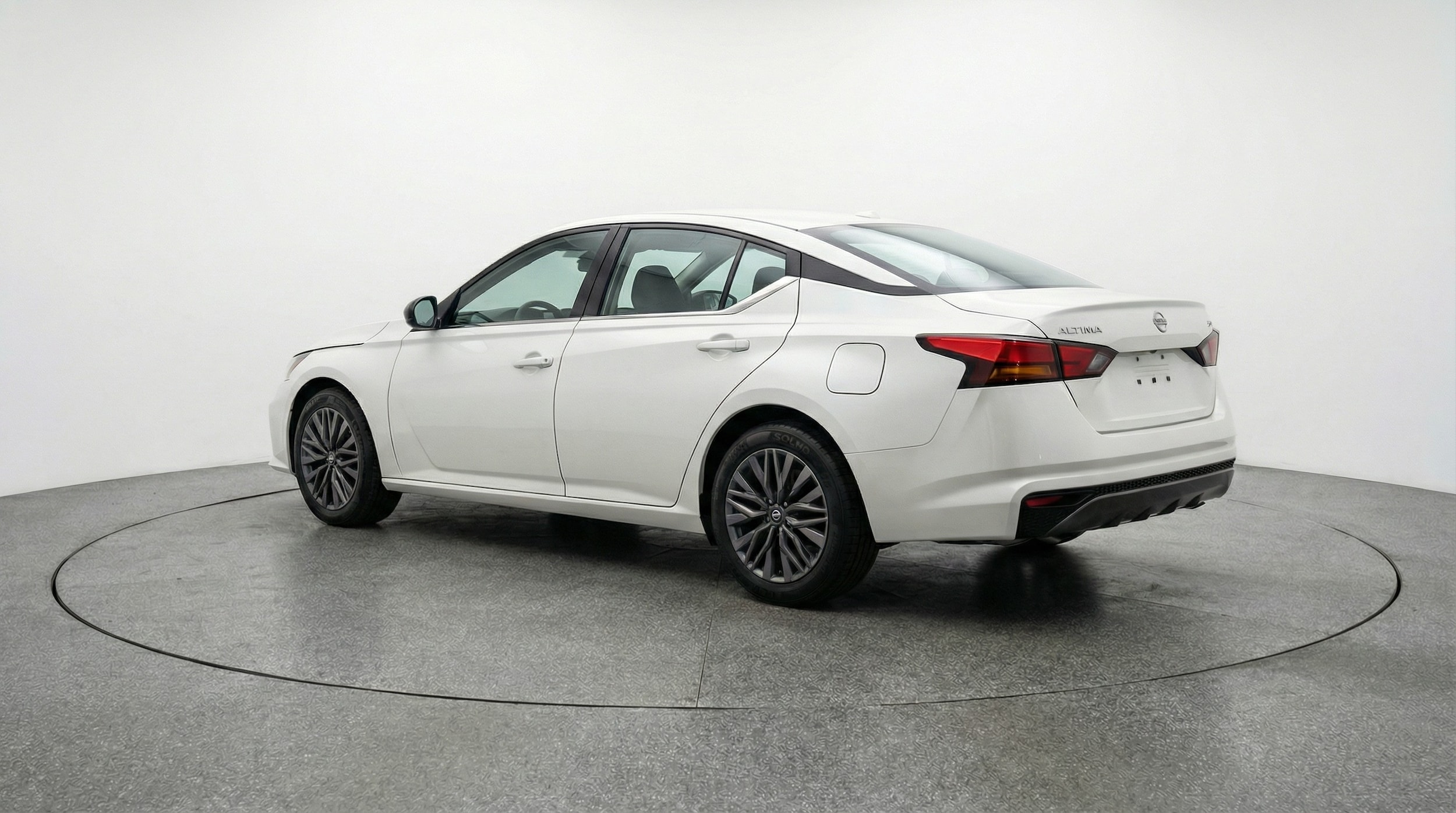 Thumbnail: 2025 Nissan Altima - 5