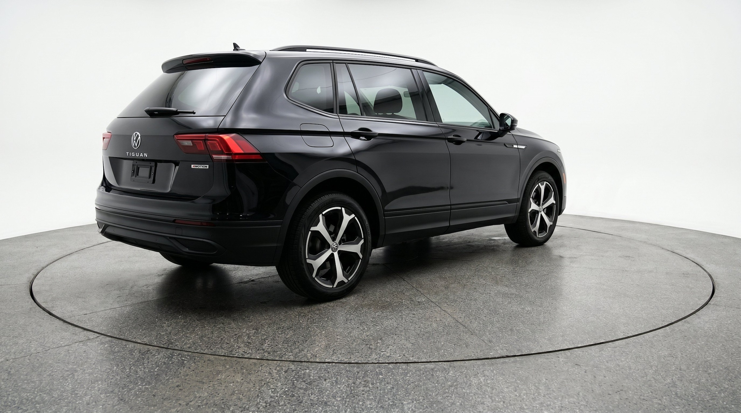 Thumbnail: 2026 Volkswagen Tiguan - 7