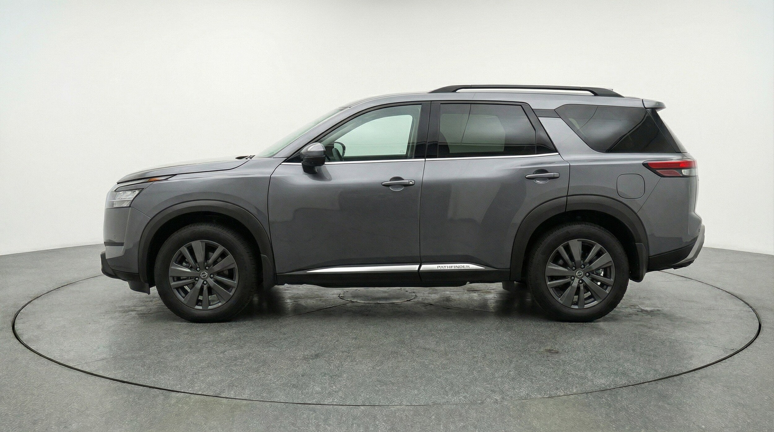 Thumbnail: 2025 Nissan Pathfinder - 3