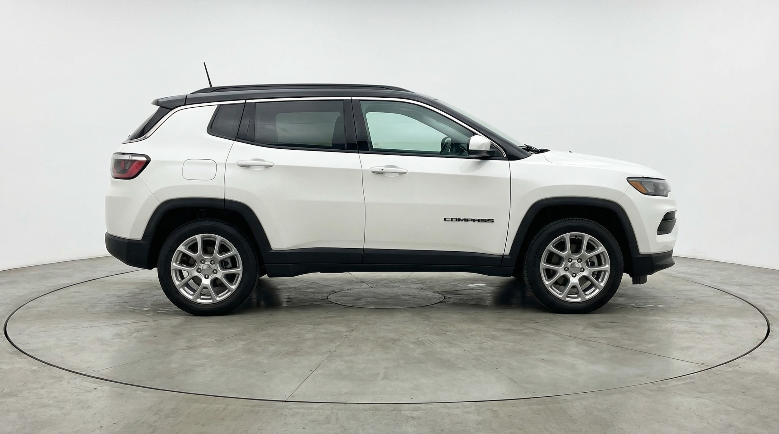 Thumbnail: 2025 Jeep Compass - 8