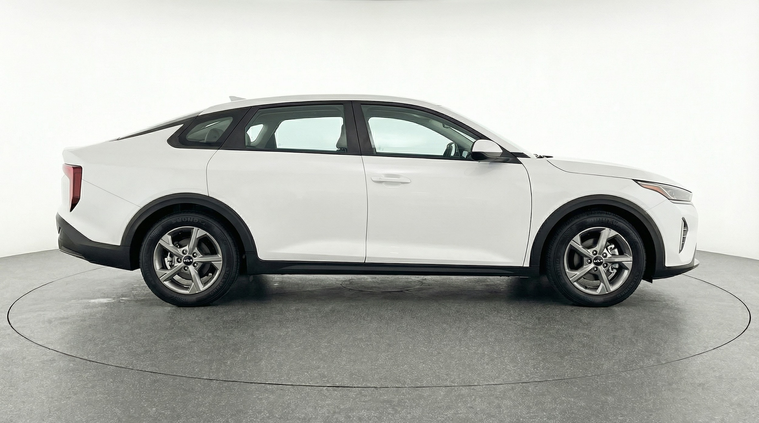 Thumbnail: 2025 Kia K4 - 8