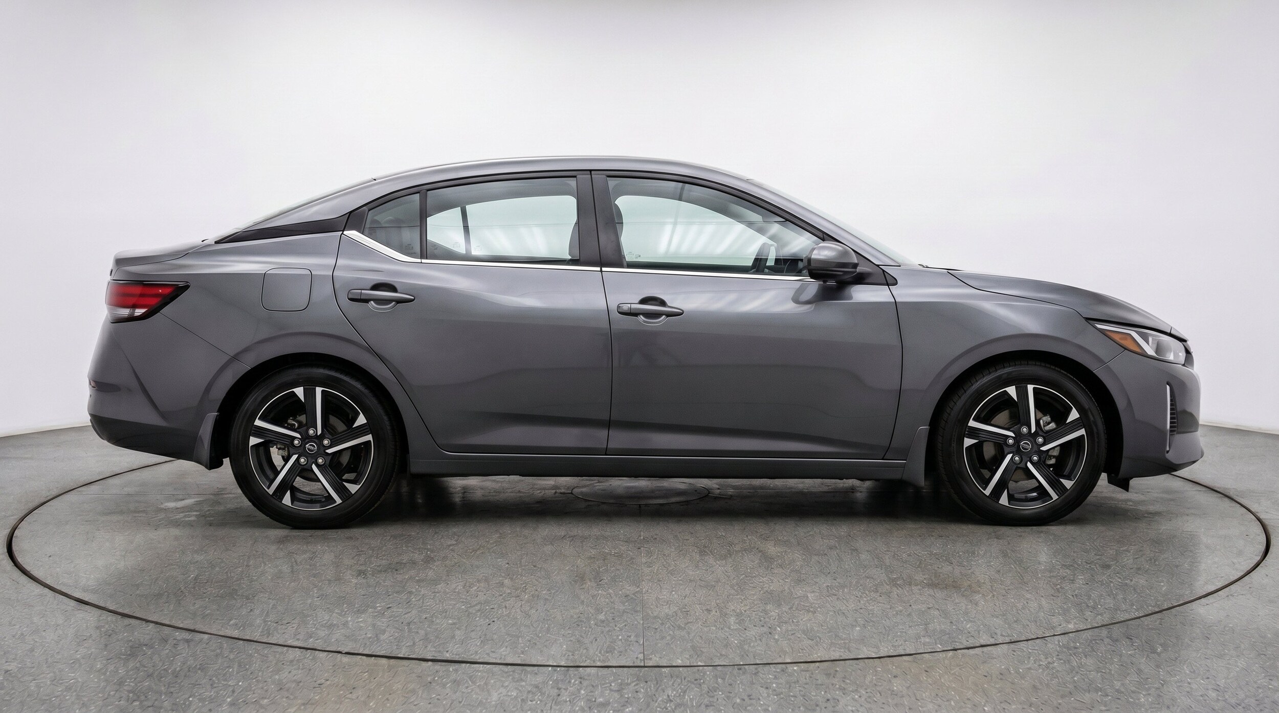 Thumbnail: 2025 Nissan Sentra - 9