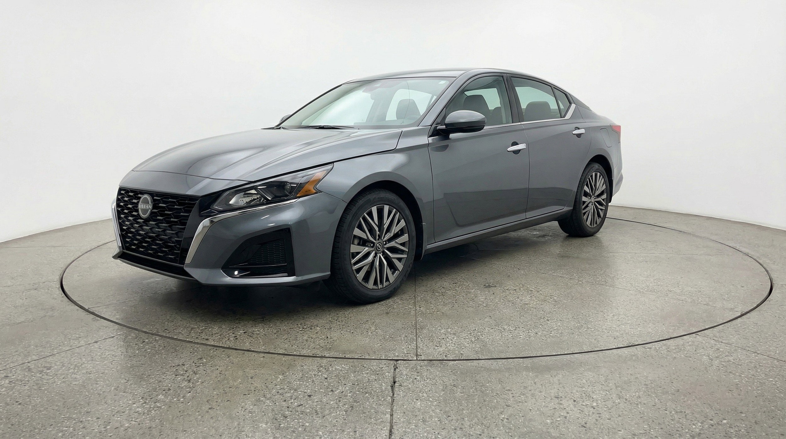 Thumbnail: 2025 Nissan Altima - 2