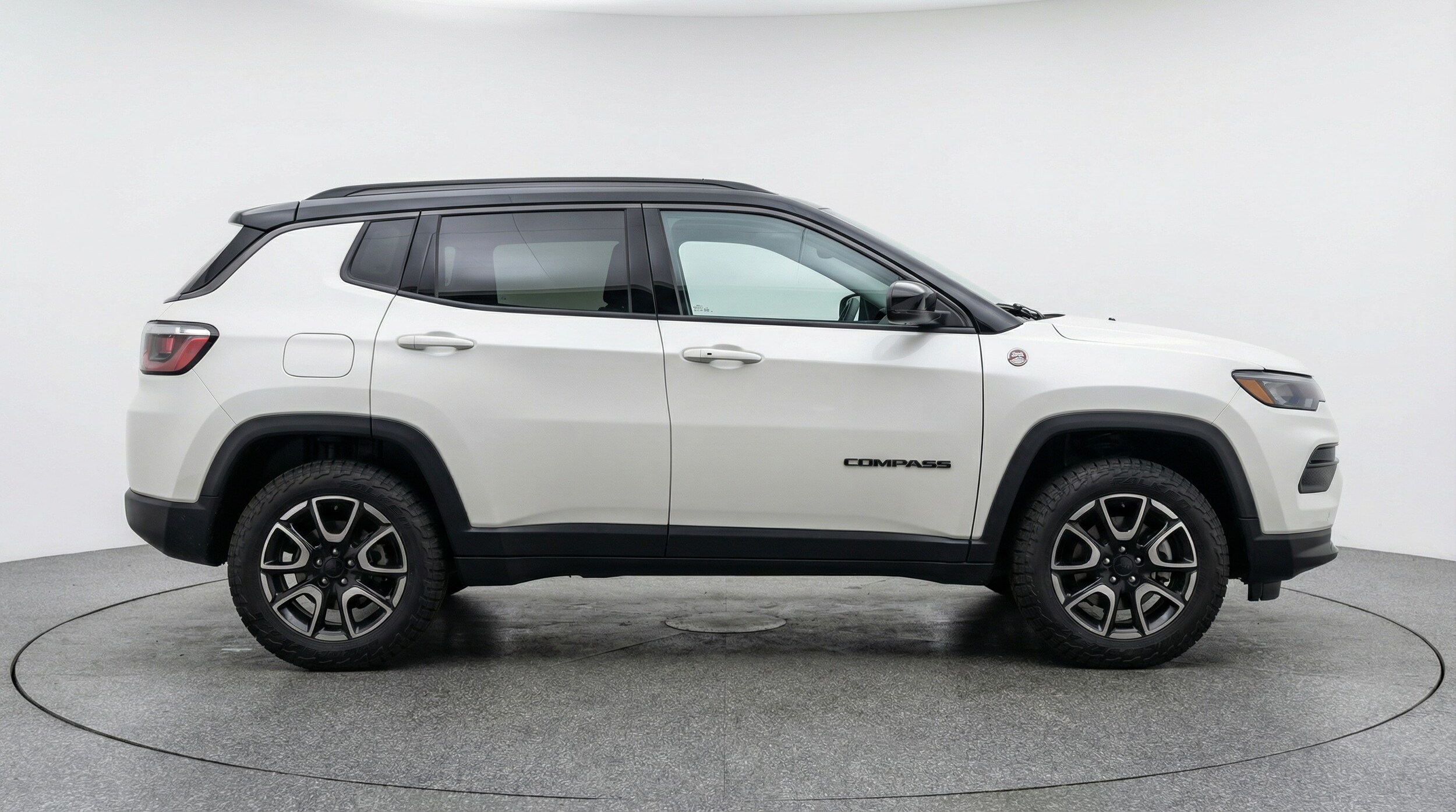 Thumbnail: 2025 Jeep Compass - 8