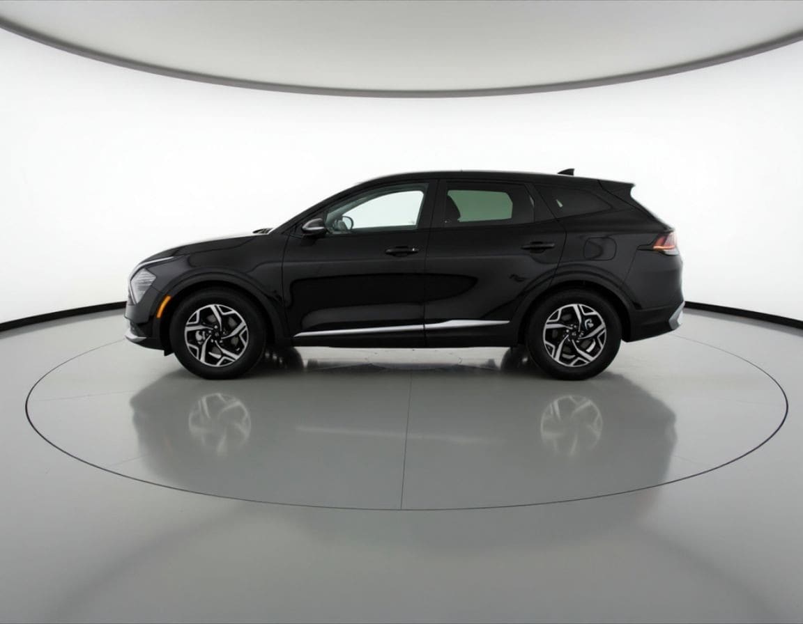 Thumbnail: 2025 Kia Sportage - 4