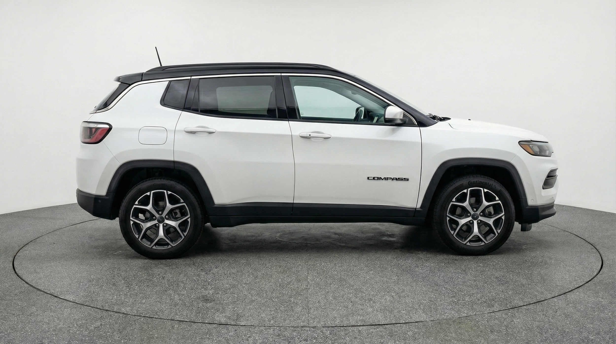 Thumbnail: 2025 Jeep Compass - 8
