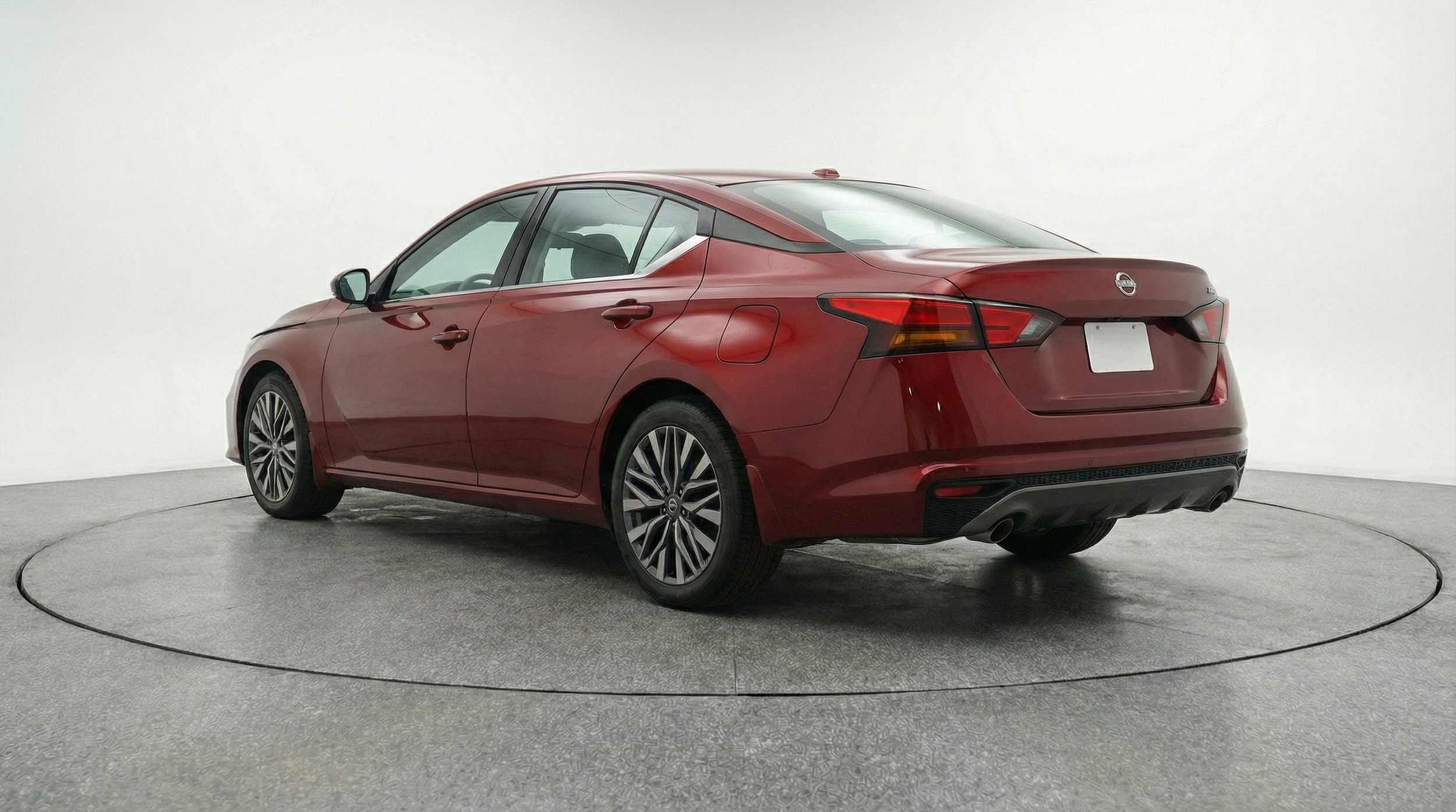 Thumbnail: 2025 Nissan Altima - 5