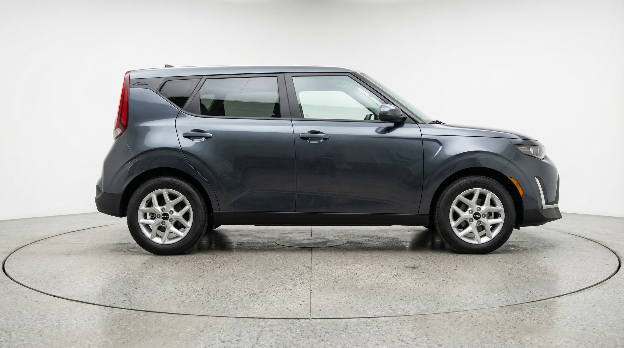 Thumbnail: 2025 Kia Soul - 8