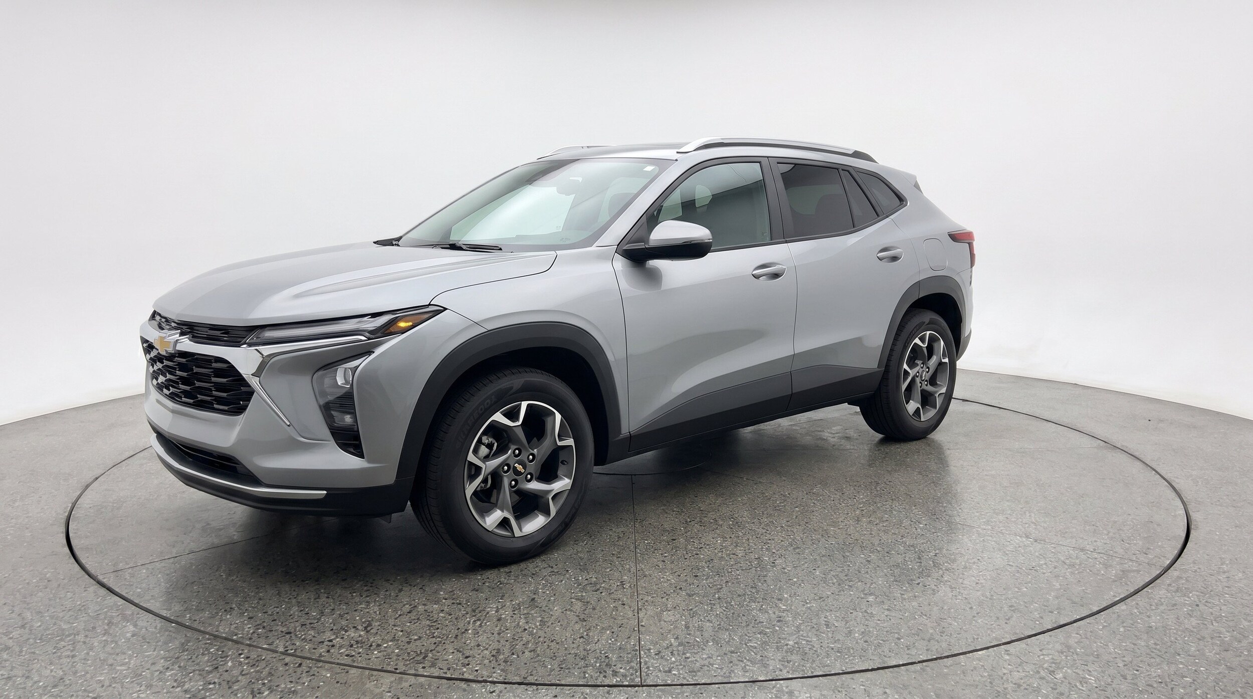 Thumbnail: 2025 Chevrolet Trax - 2