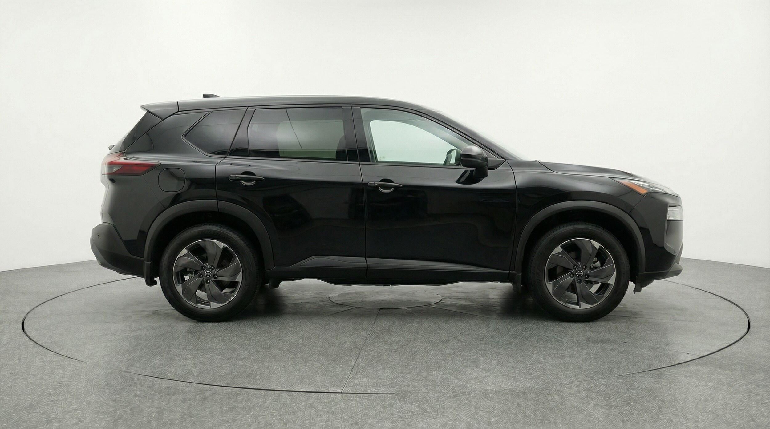 Thumbnail: 2025 Nissan Rogue - 8