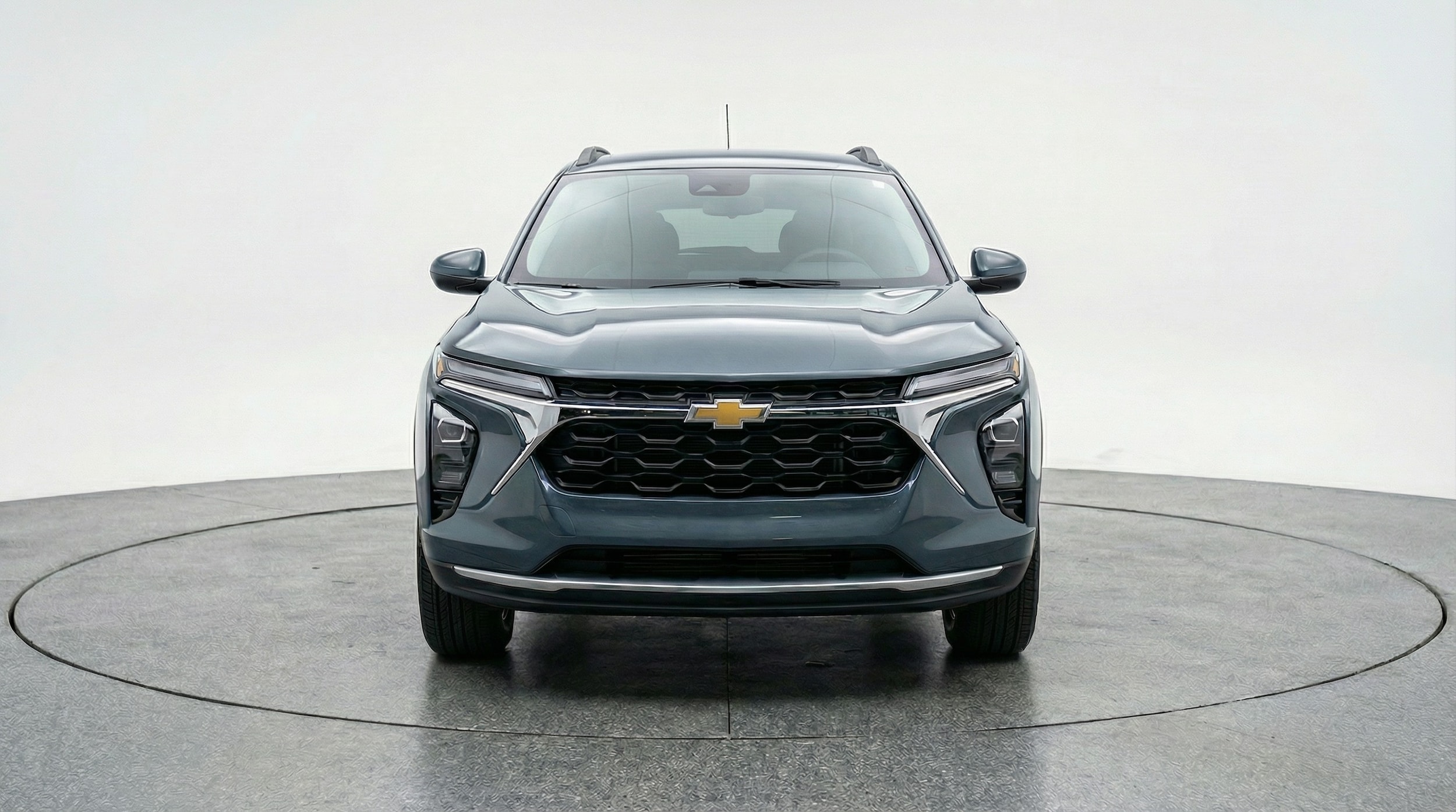 Thumbnail: 2025 Chevrolet Trax - 2