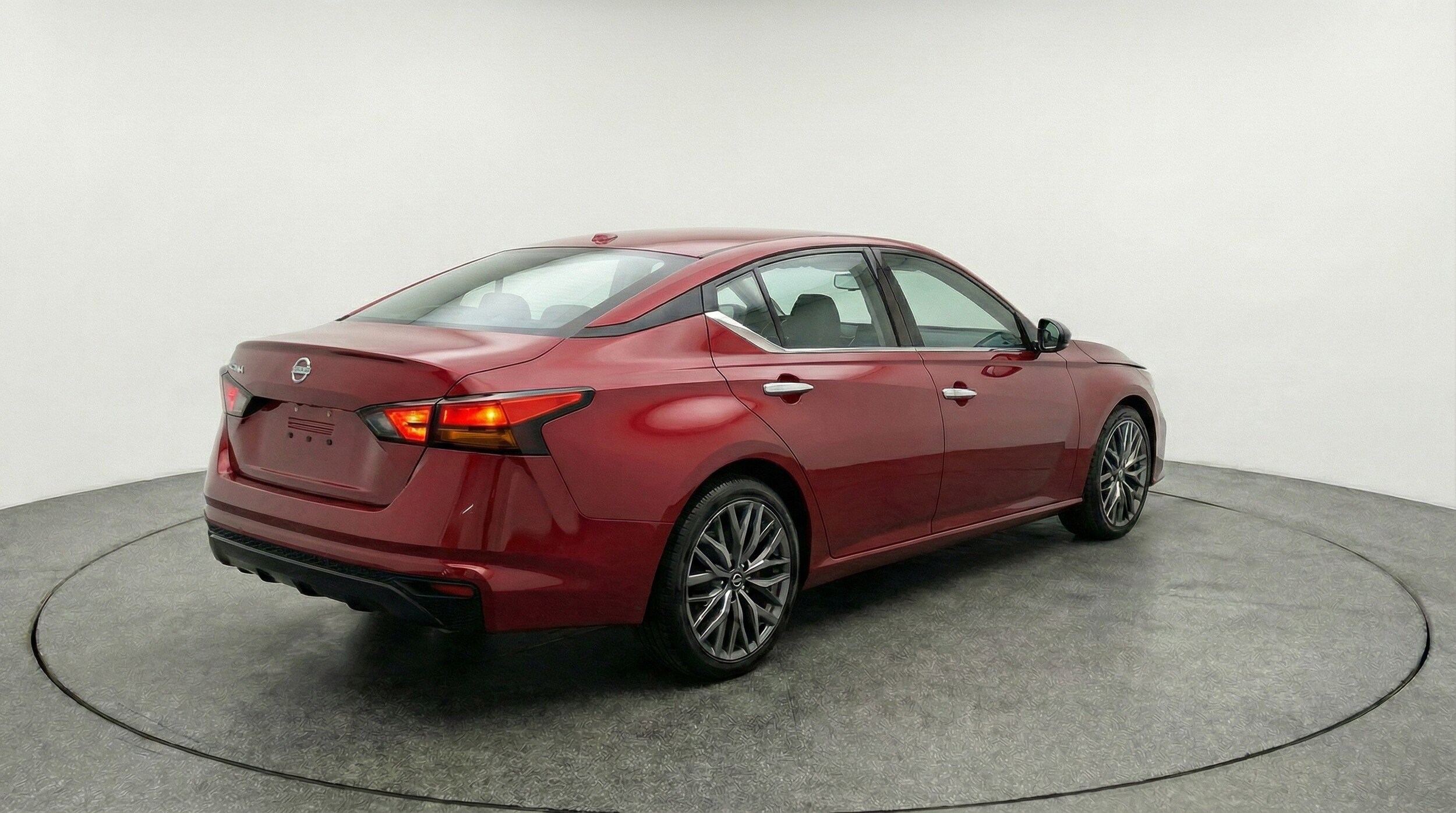 Thumbnail: 2025 Nissan Altima - 7