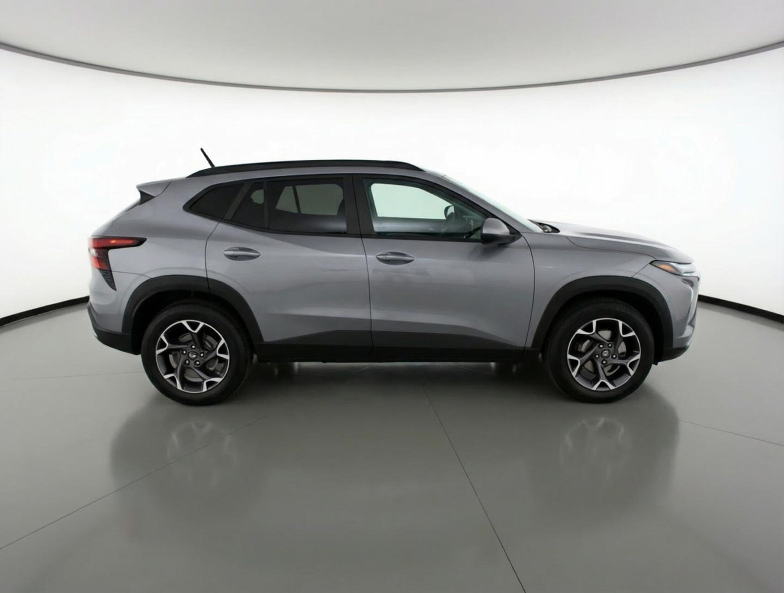 Thumbnail: 2025 Chevrolet Trax - 8