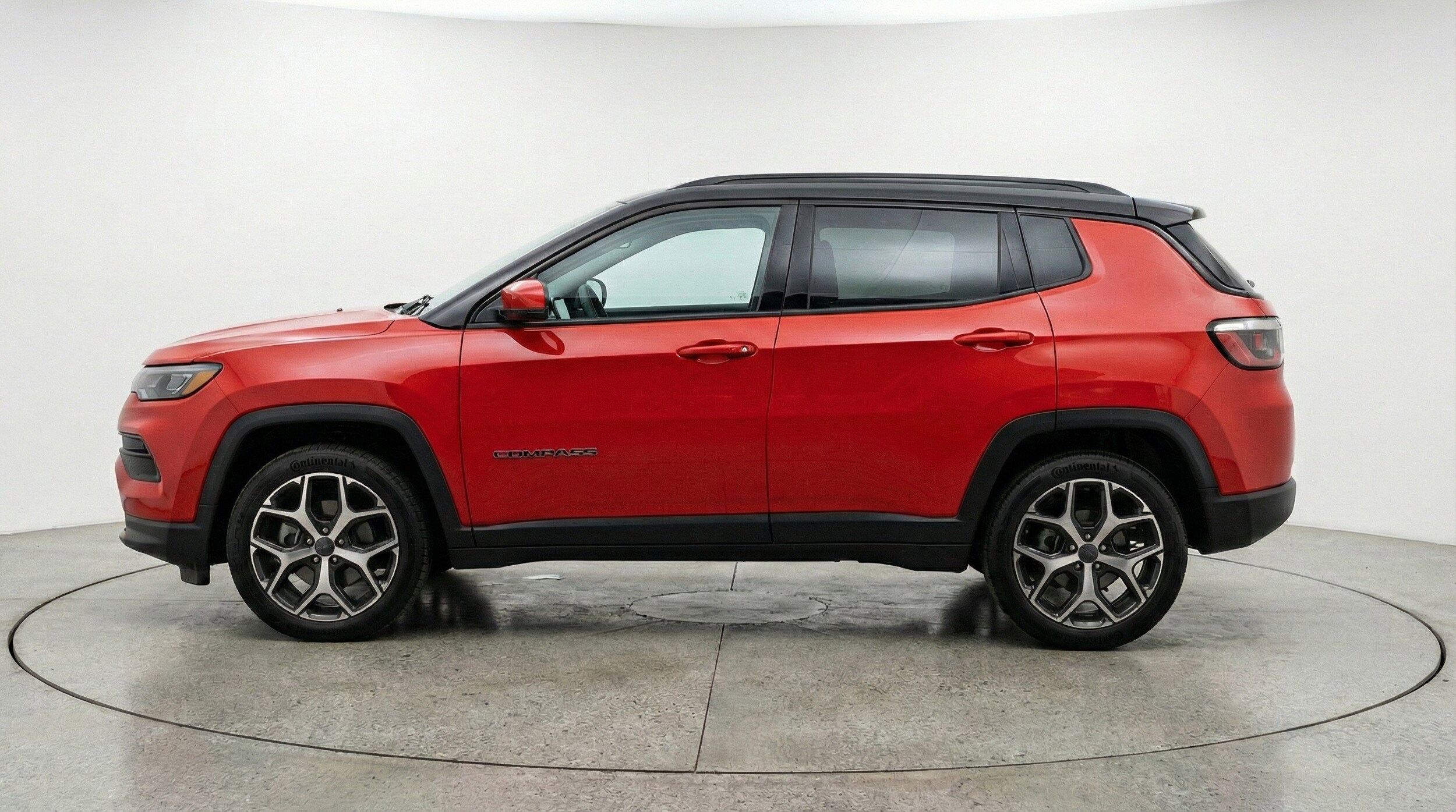Thumbnail: 2025 Jeep Compass - 3