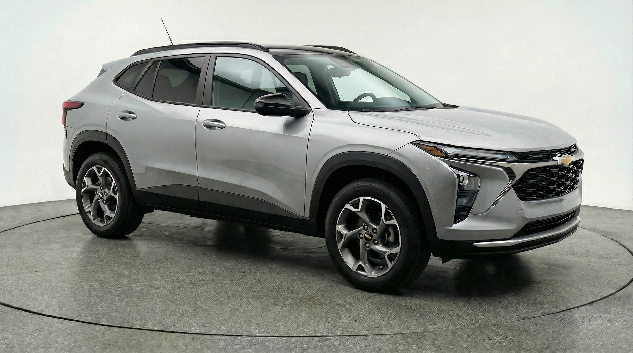 Thumbnail: 2025 Chevrolet Trax - 1