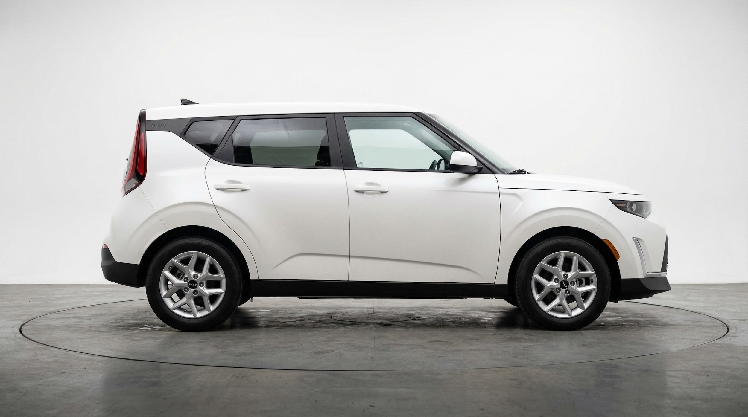 Thumbnail: 2025 Kia Soul - 8