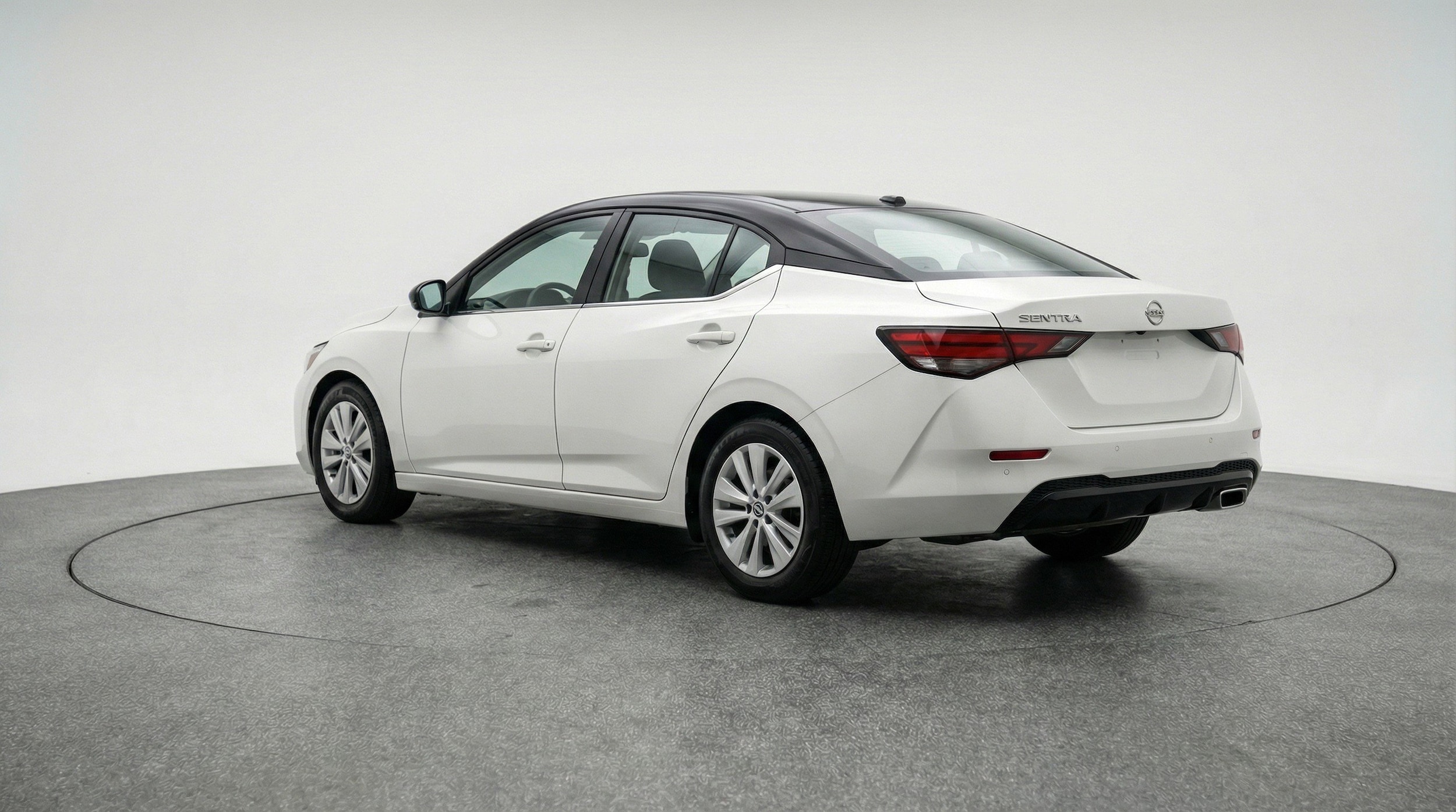 Thumbnail: 2025 Nissan Sentra - 5