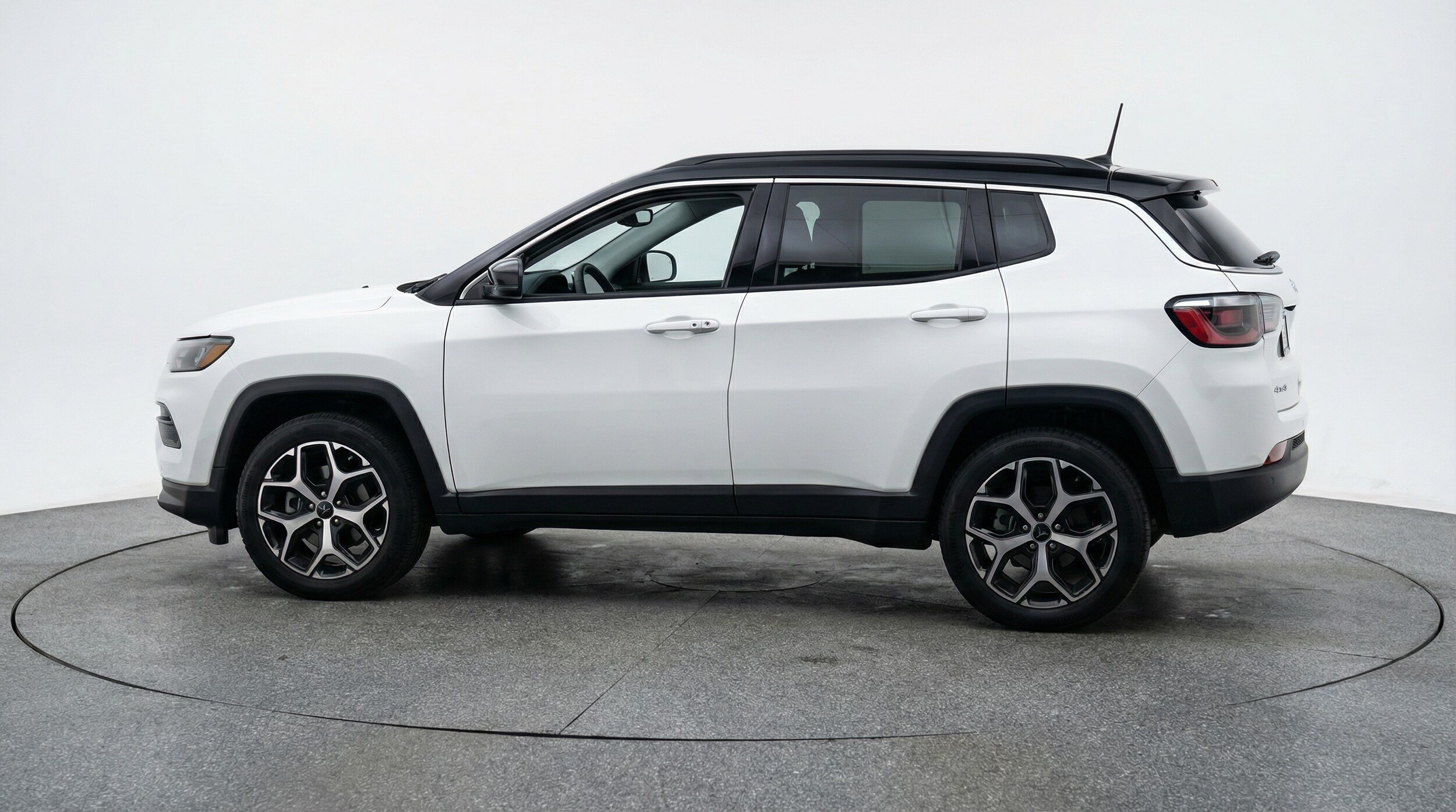 Thumbnail: 2025 Jeep Compass - 4