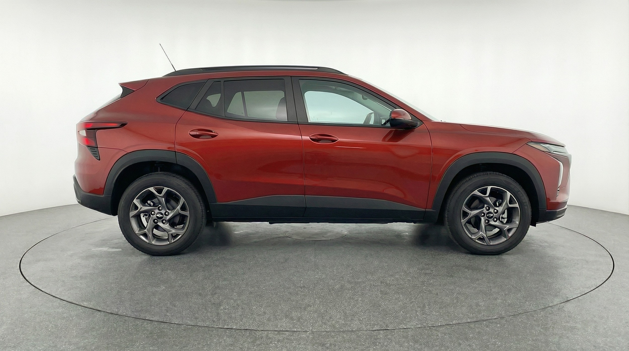 Thumbnail: 2025 Chevrolet Trax - 8