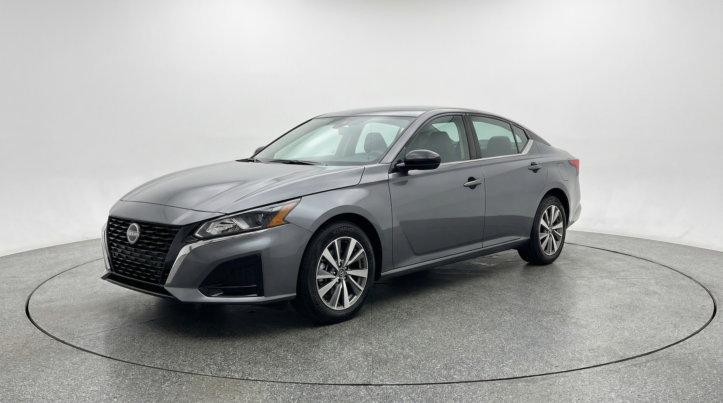 Thumbnail: 2025 Nissan Altima - 3