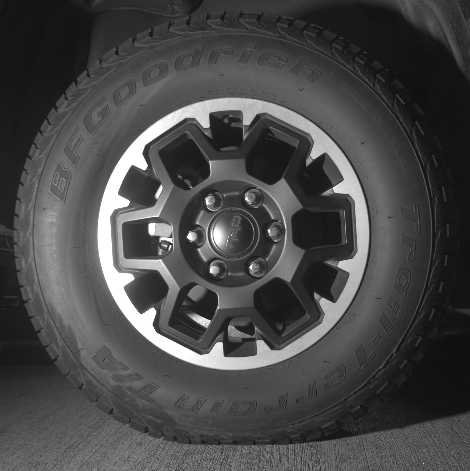 Thumbnail: 2025 Toyota Tacoma - 14