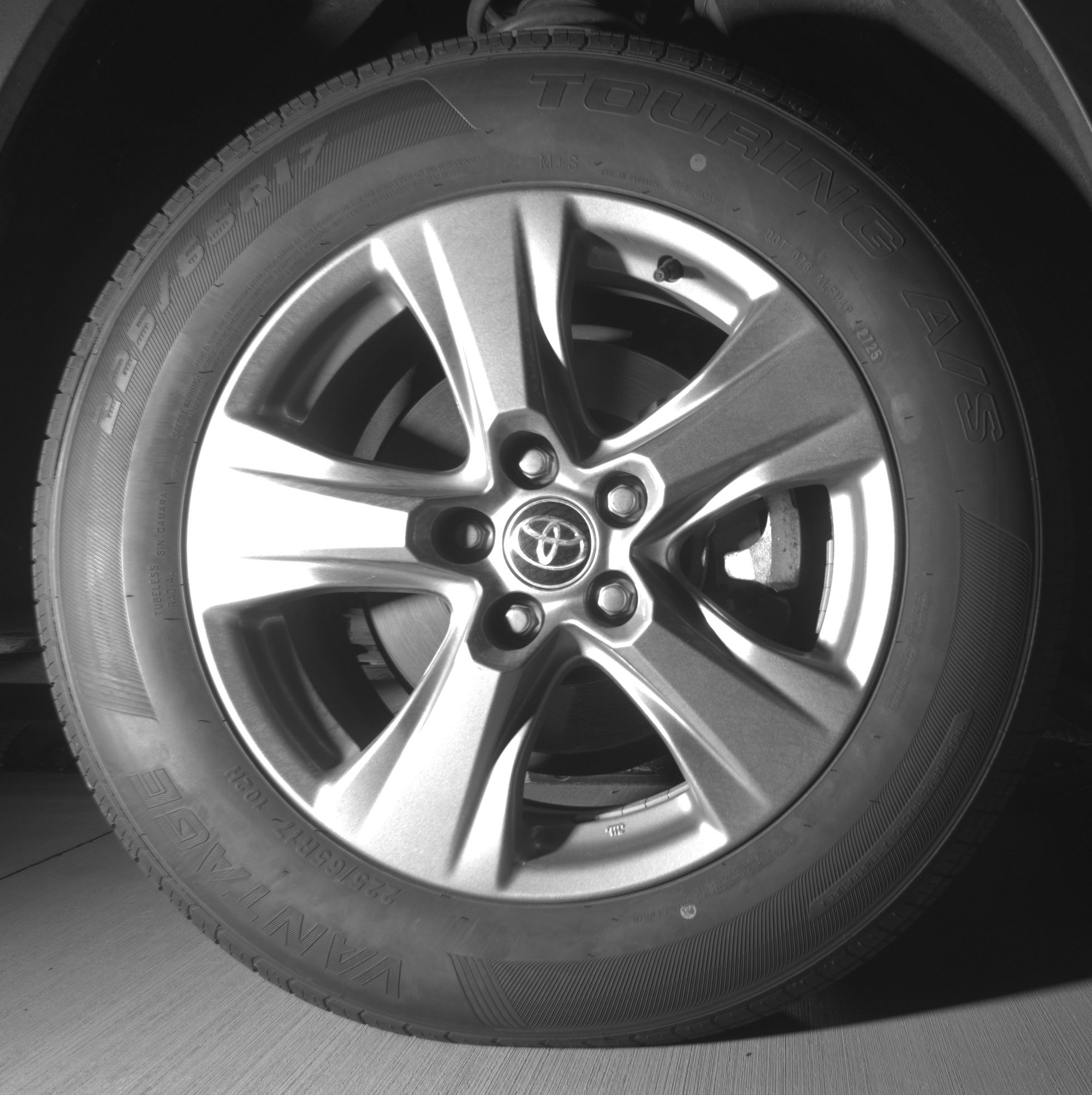 Thumbnail: 2024 Toyota RAV4 - 10