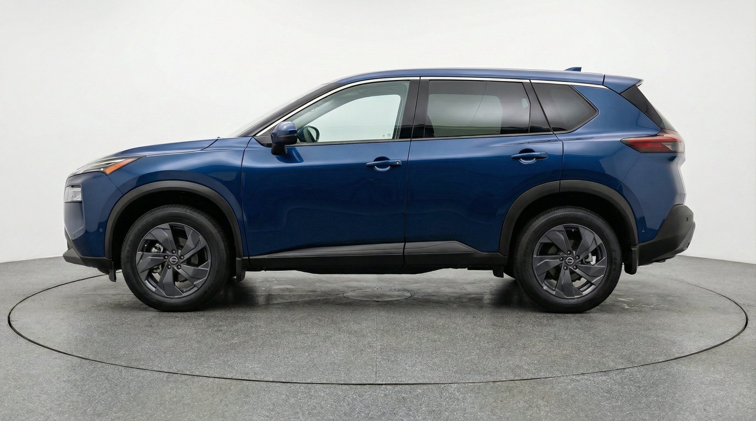 Thumbnail: 2026 Nissan Rogue - 3