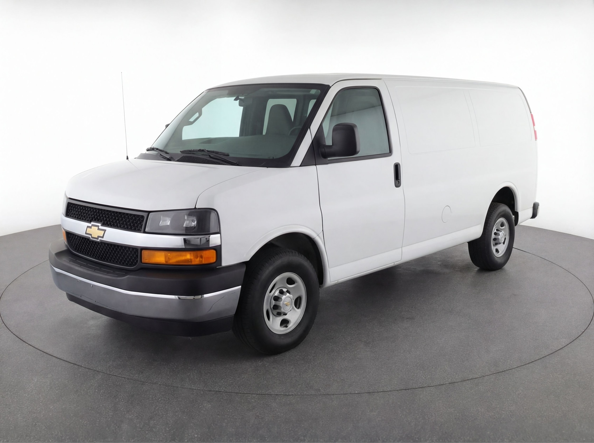 Thumbnail: 2025 Chevrolet Express - 3