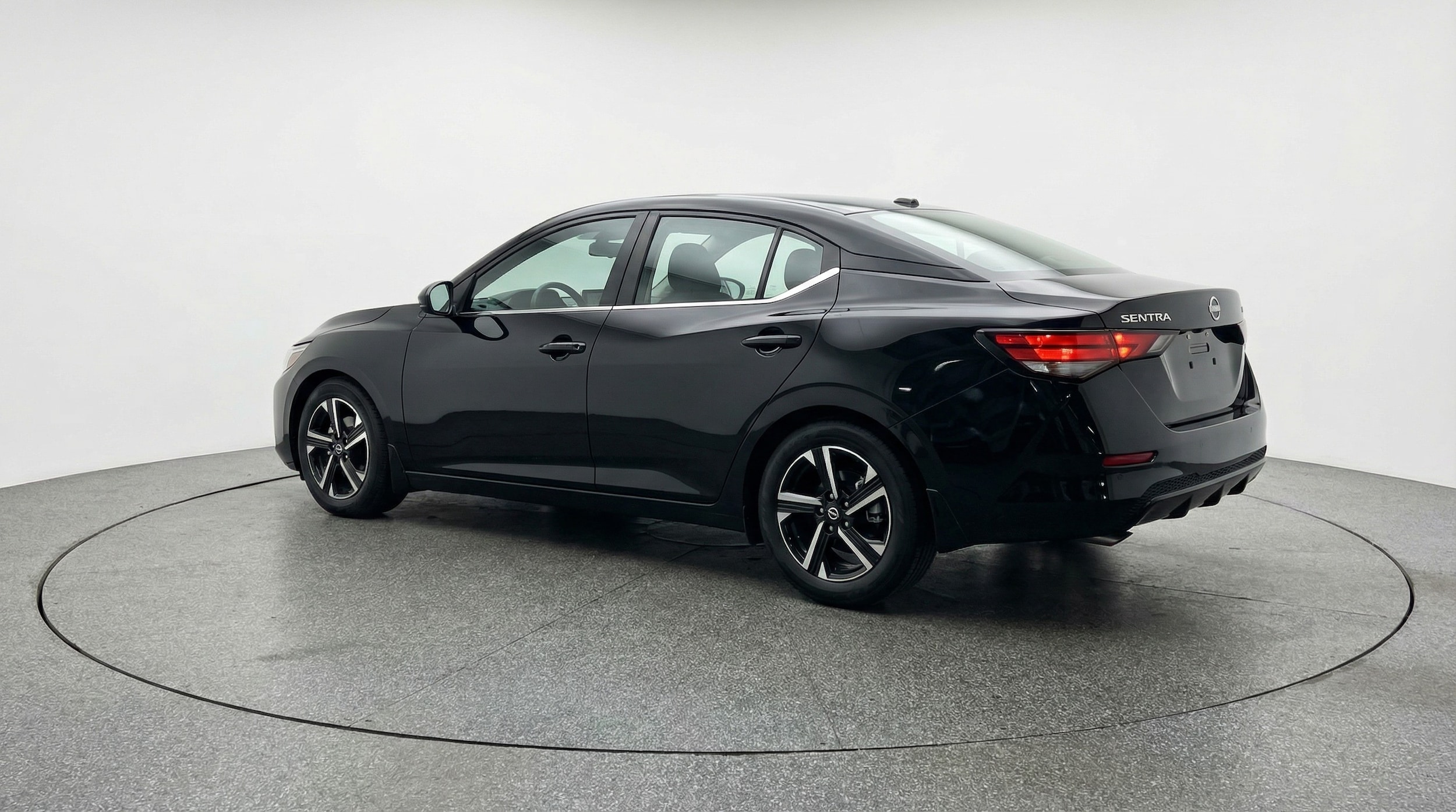 Thumbnail: 2025 Nissan Sentra - 5