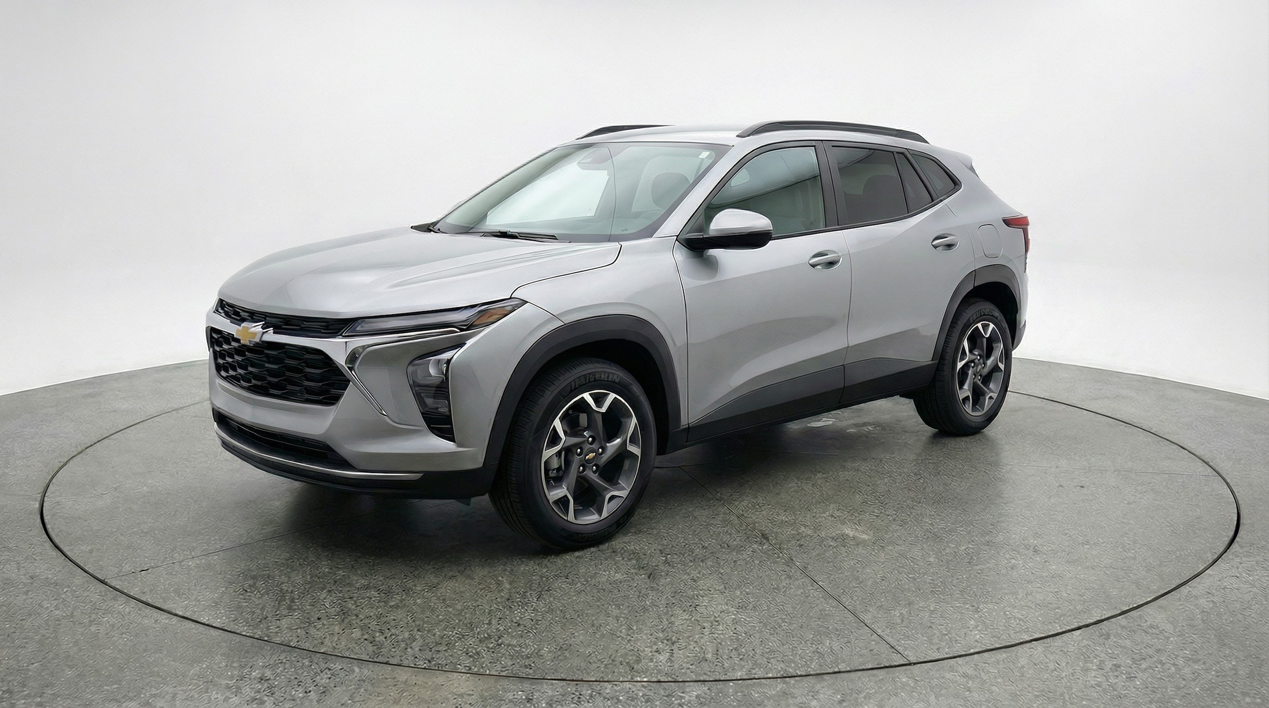 Thumbnail: 2025 Chevrolet Trax - 3