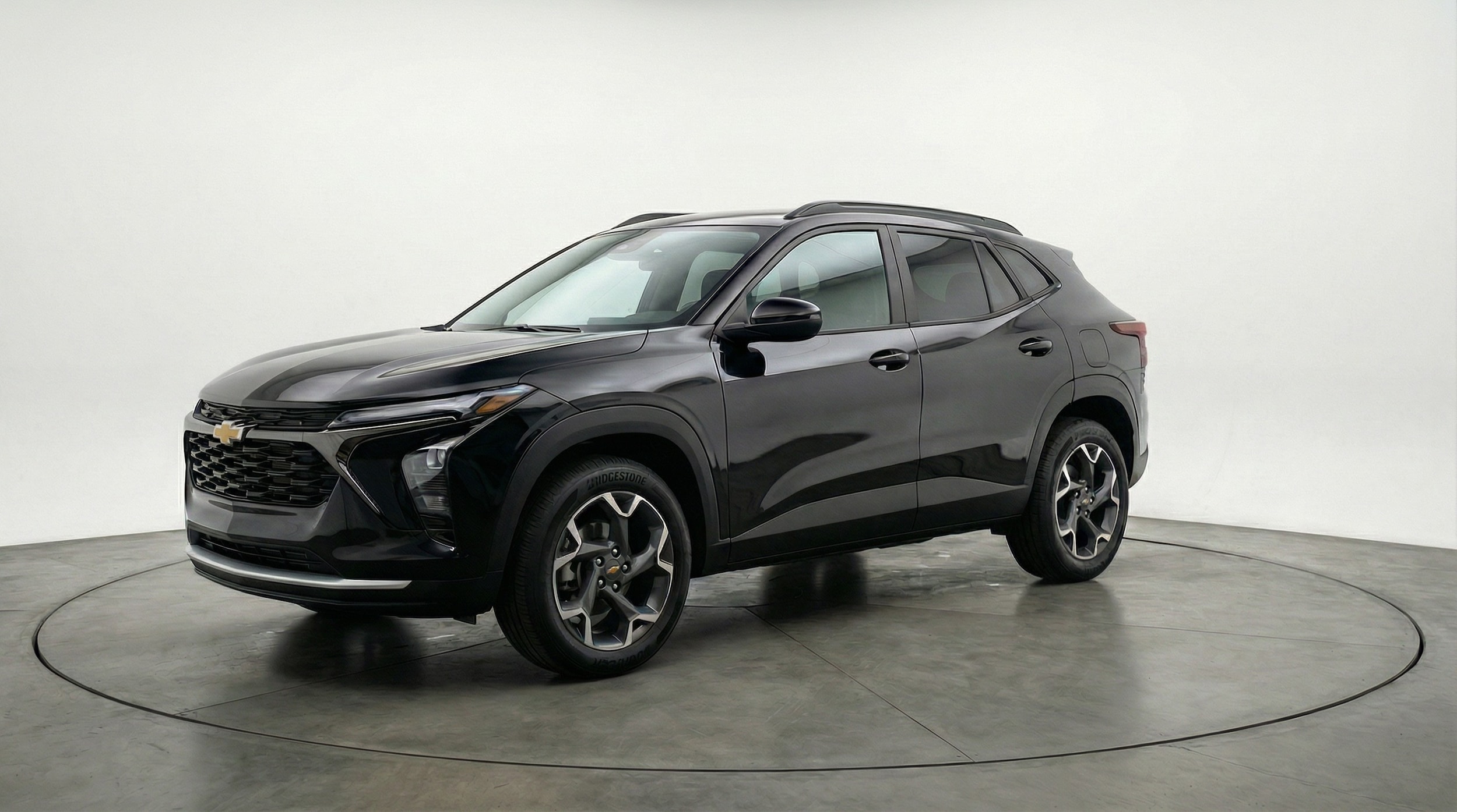 Thumbnail: 2025 Chevrolet Trax - 3