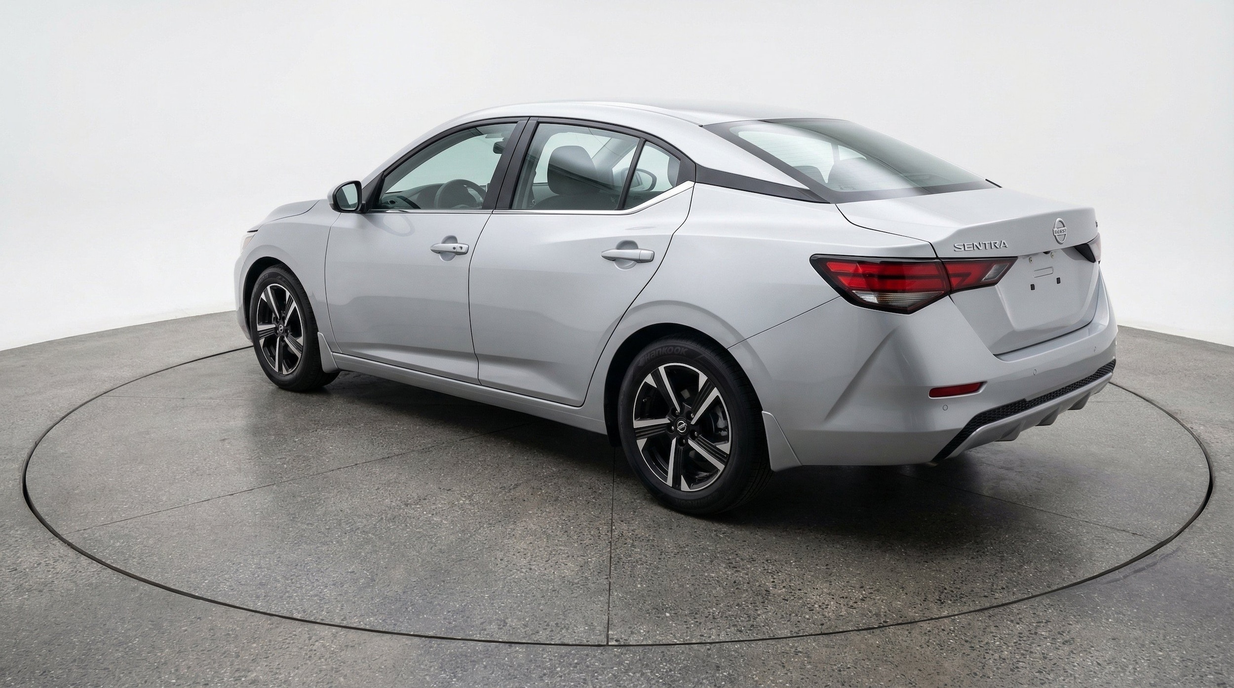 Thumbnail: 2025 Nissan Sentra - 5