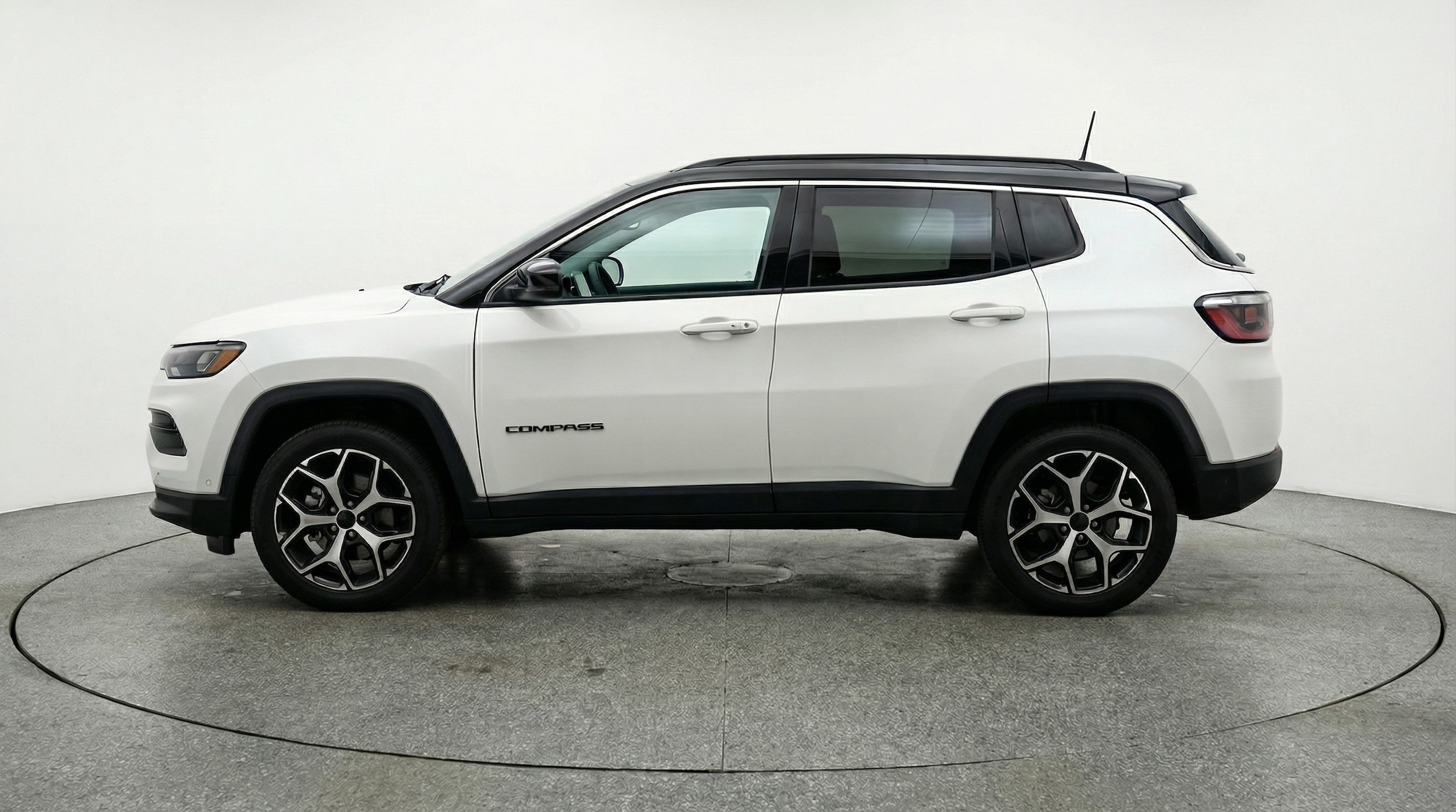 Thumbnail: 2025 Jeep Compass - 8