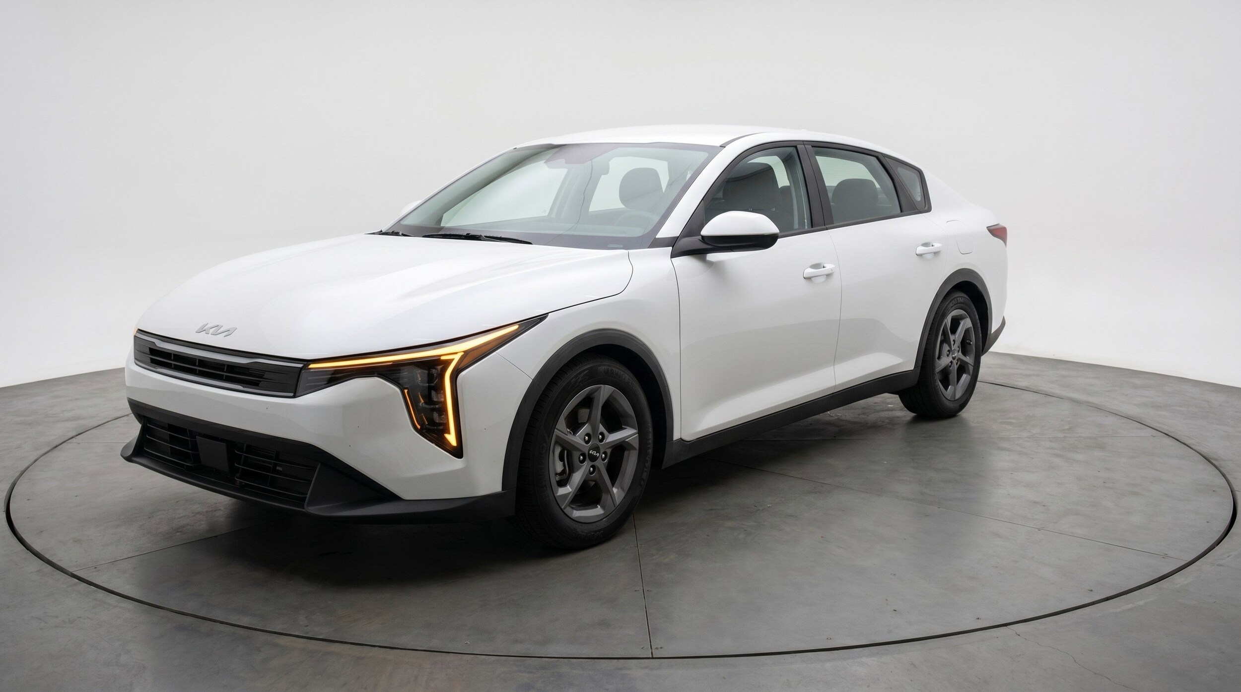 Thumbnail: 2025 Kia K4 - 2