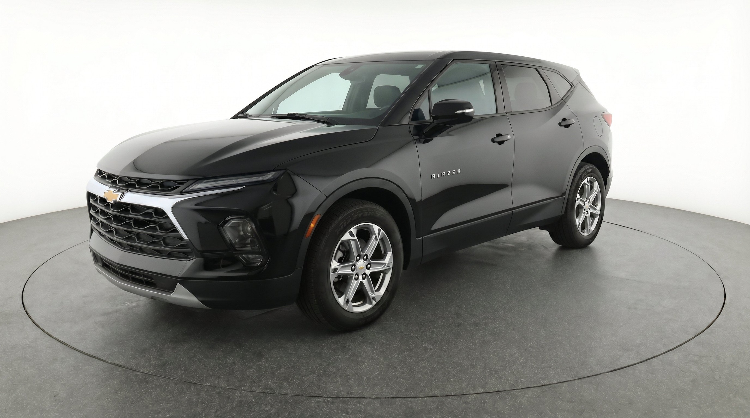 Thumbnail: 2025 Chevrolet Blazer - 3