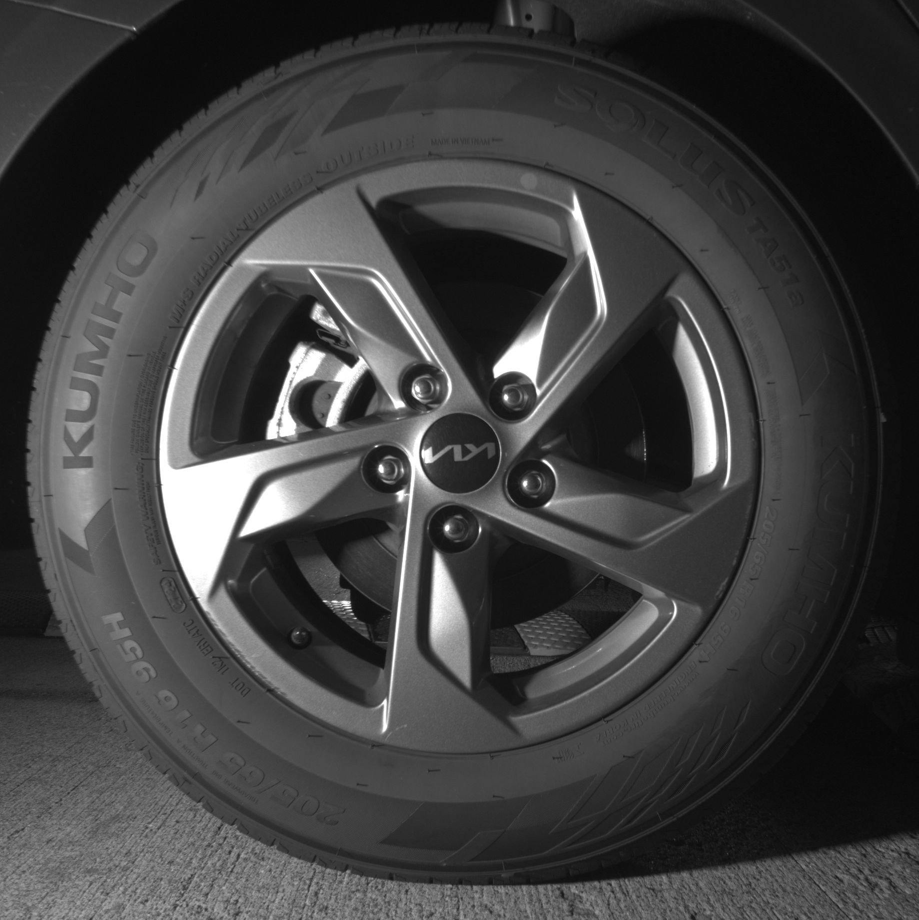 Thumbnail: 2023 Kia K5 - 15