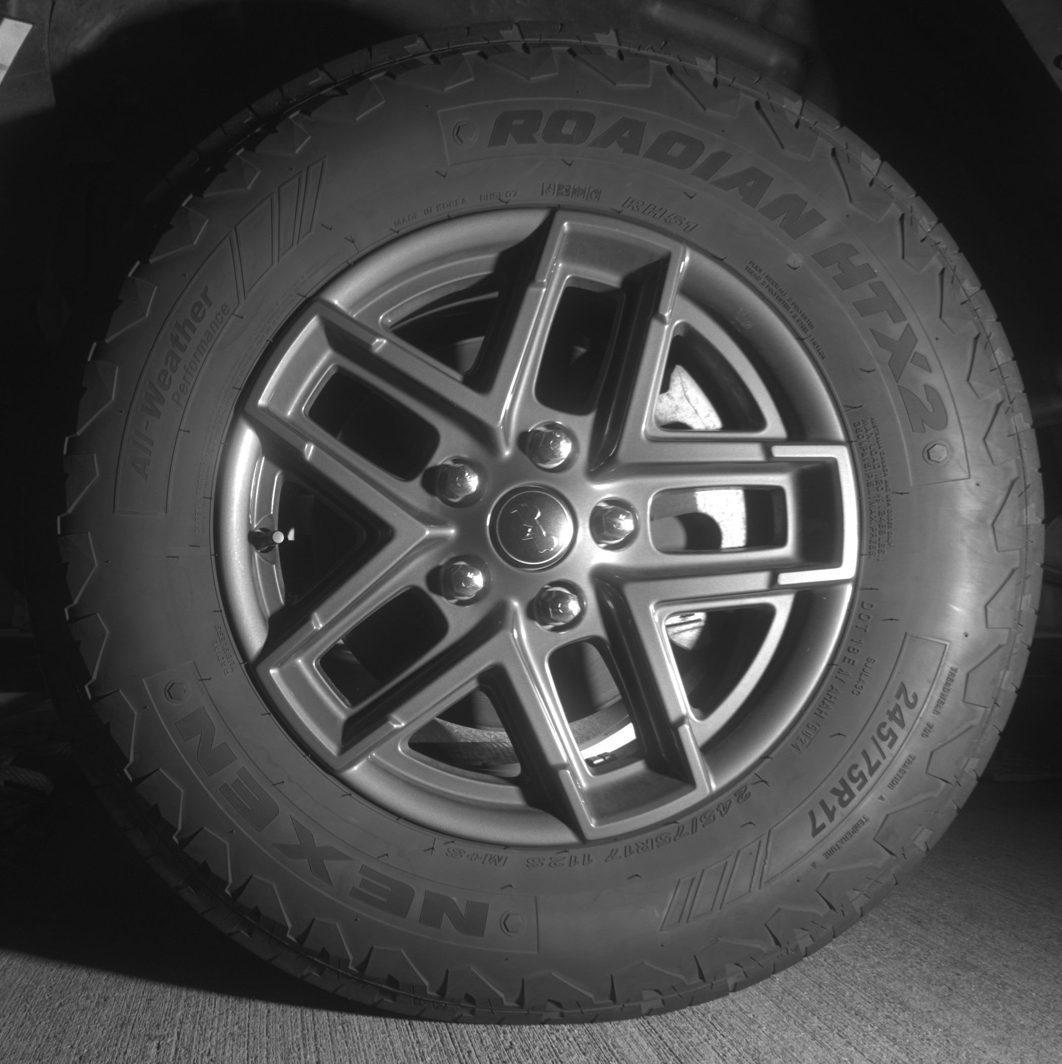 Thumbnail: 2025 Jeep Wrangler - 11