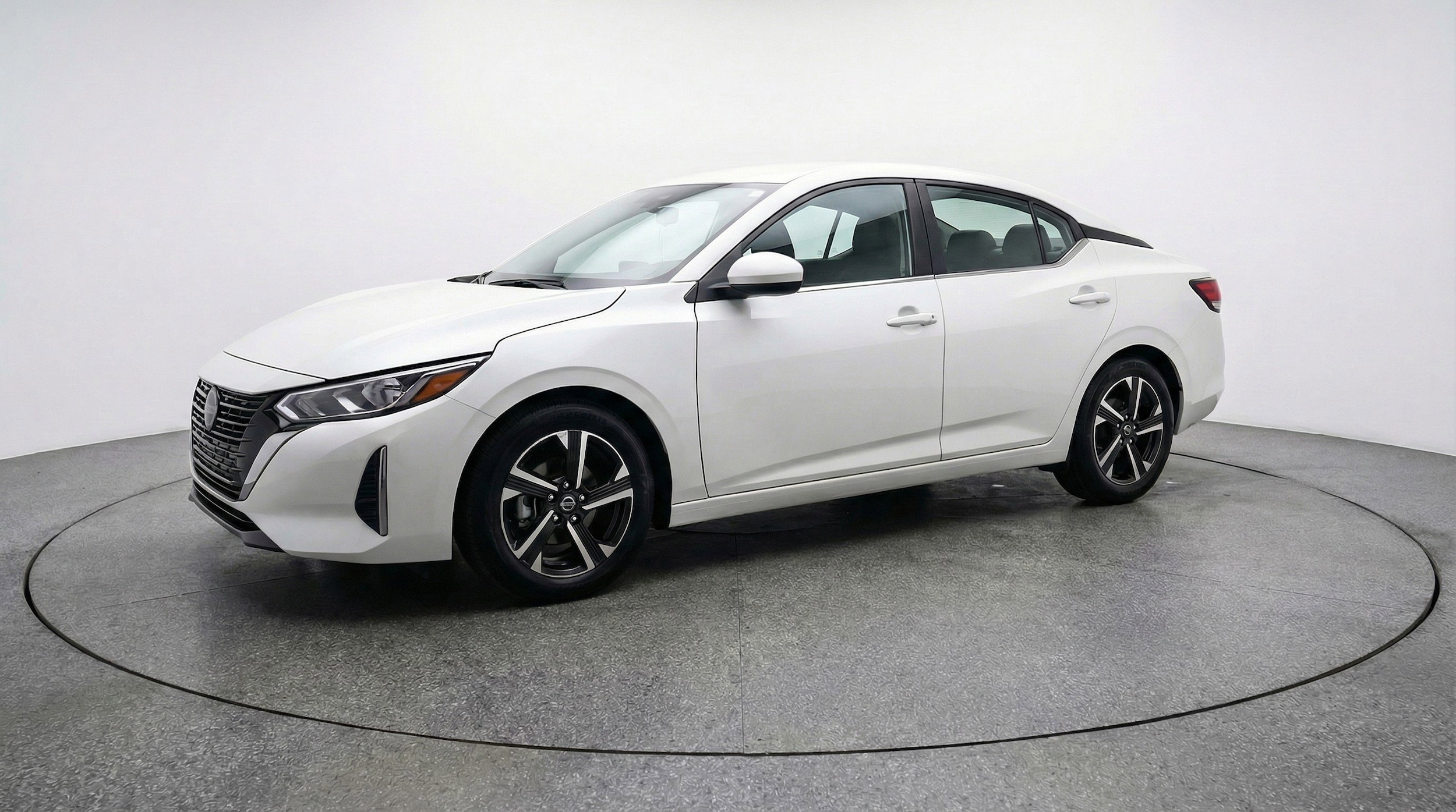 Thumbnail: 2025 Nissan Sentra - 2