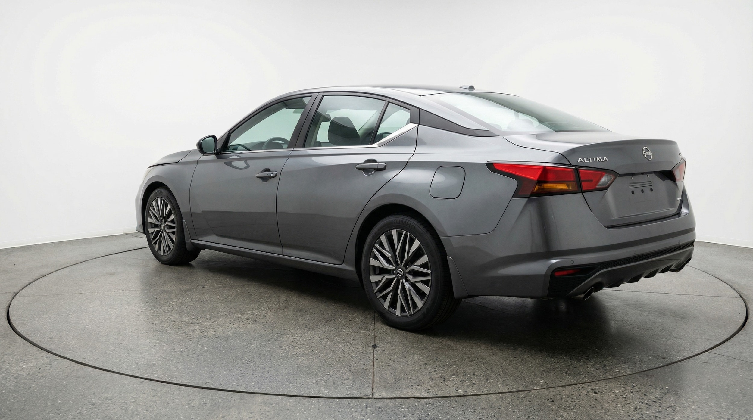 Thumbnail: 2025 Nissan Altima - 5