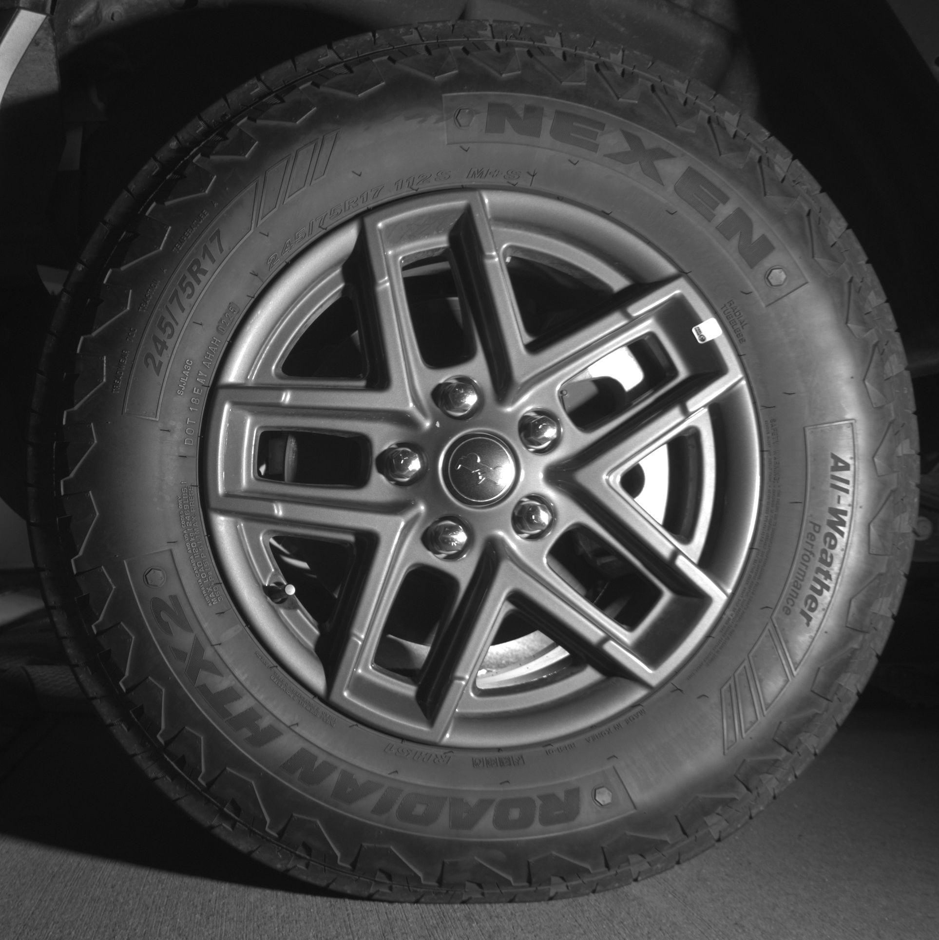 Thumbnail: 2025 Jeep Wrangler - 9