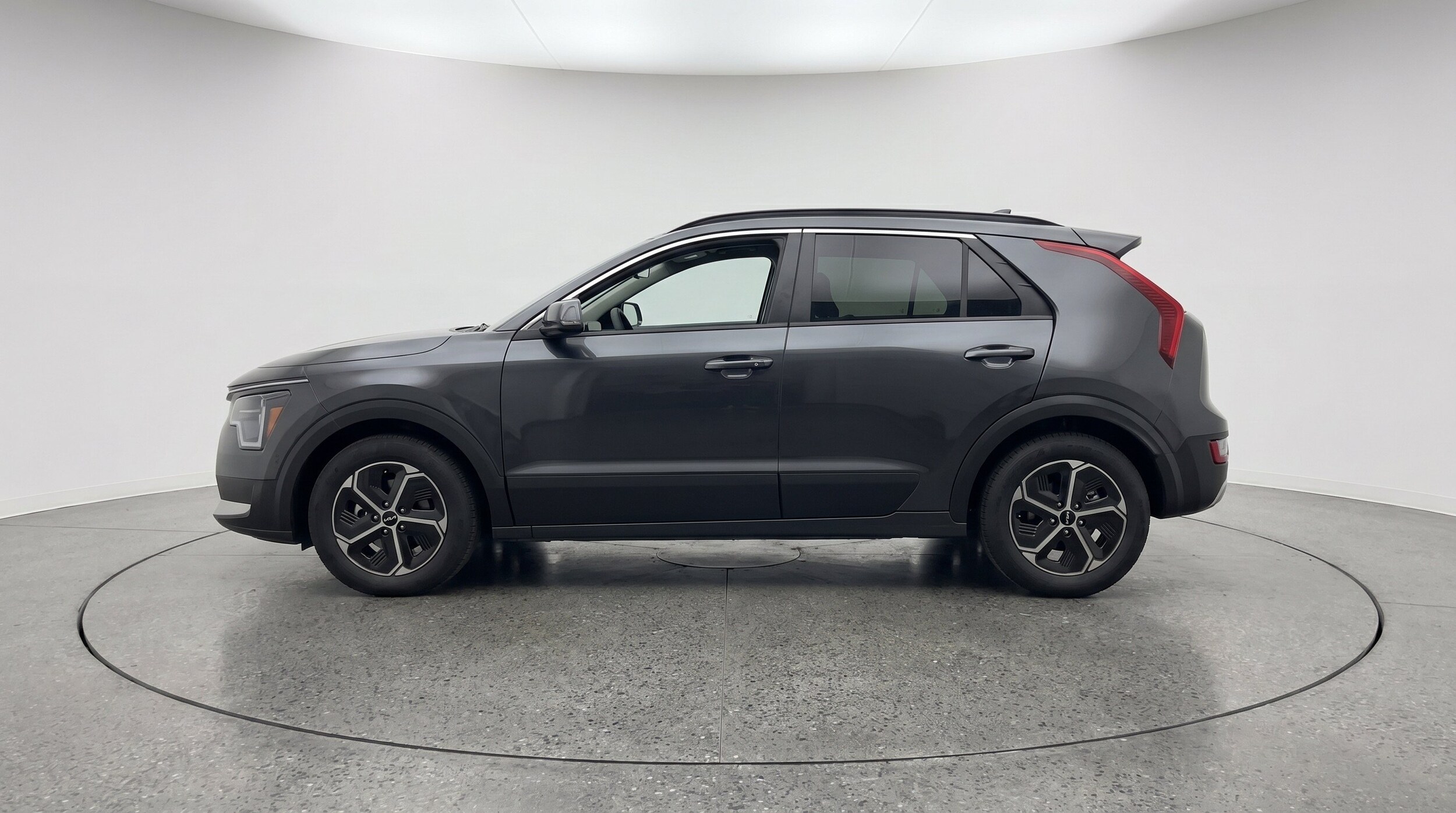 Thumbnail: 2026 Kia Niro - 3
