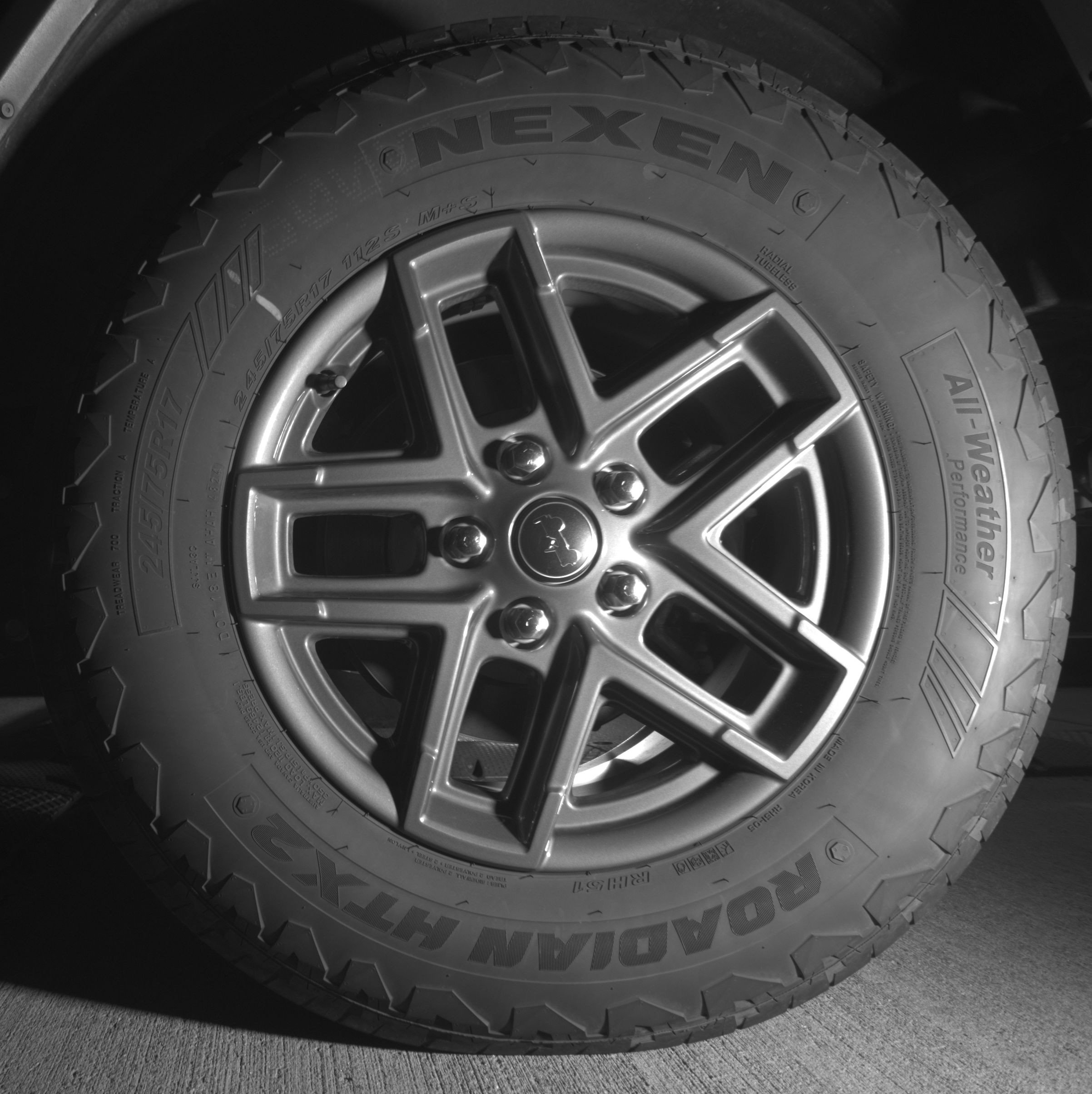 Thumbnail: 2025 Jeep Wrangler - 13