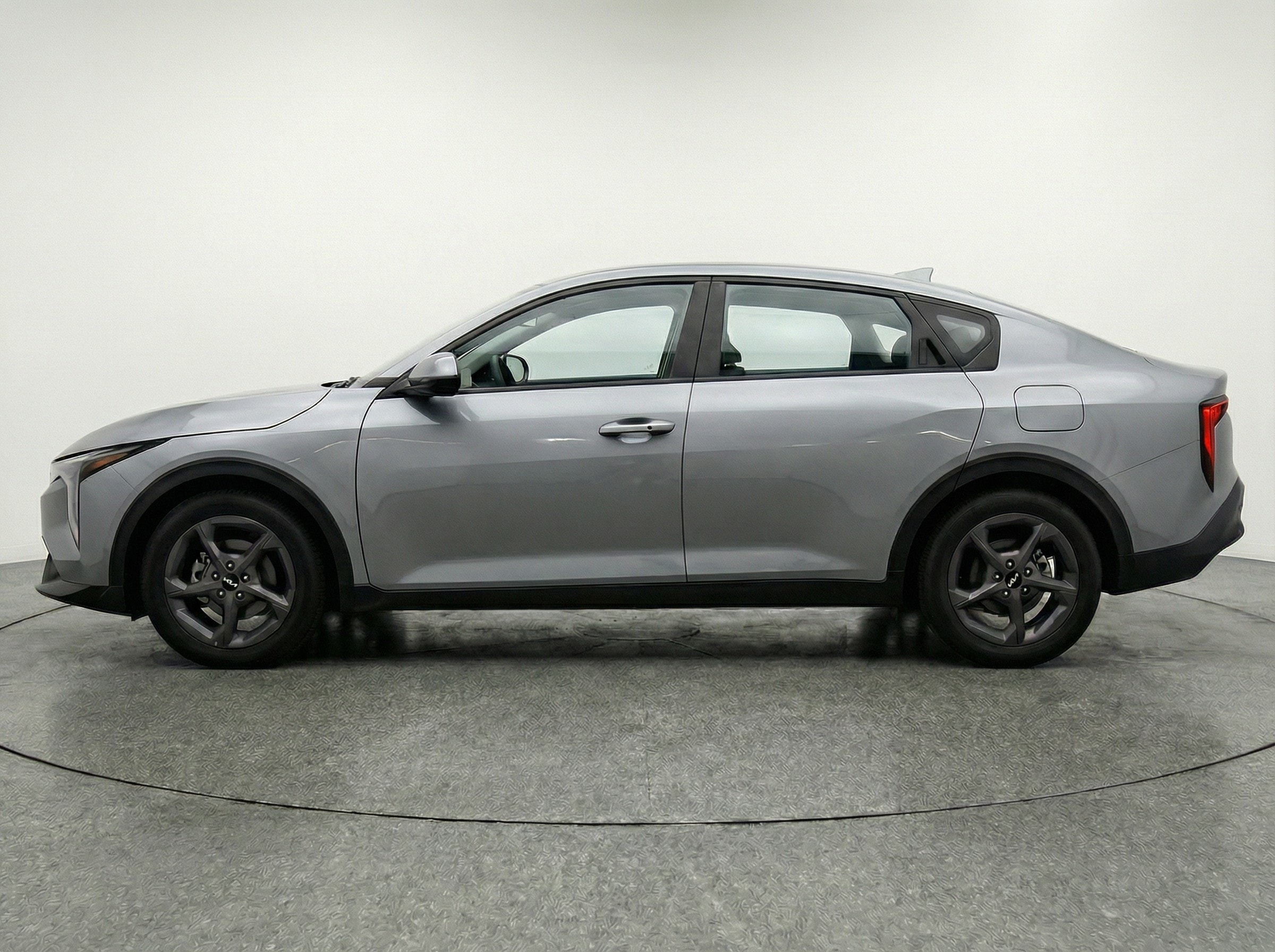 Thumbnail: 2025 Kia K4 - 4