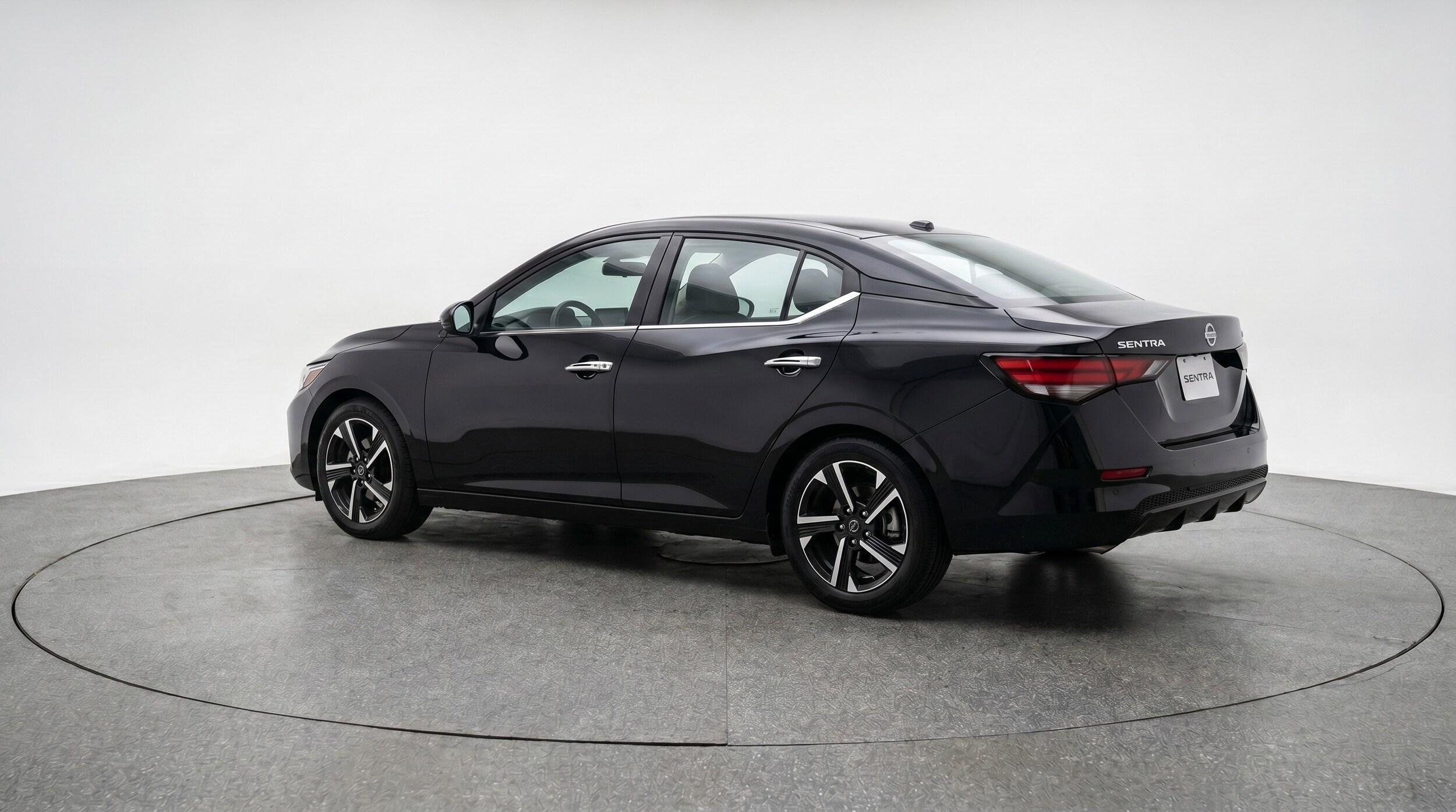 Thumbnail: 2025 Nissan Sentra - 5