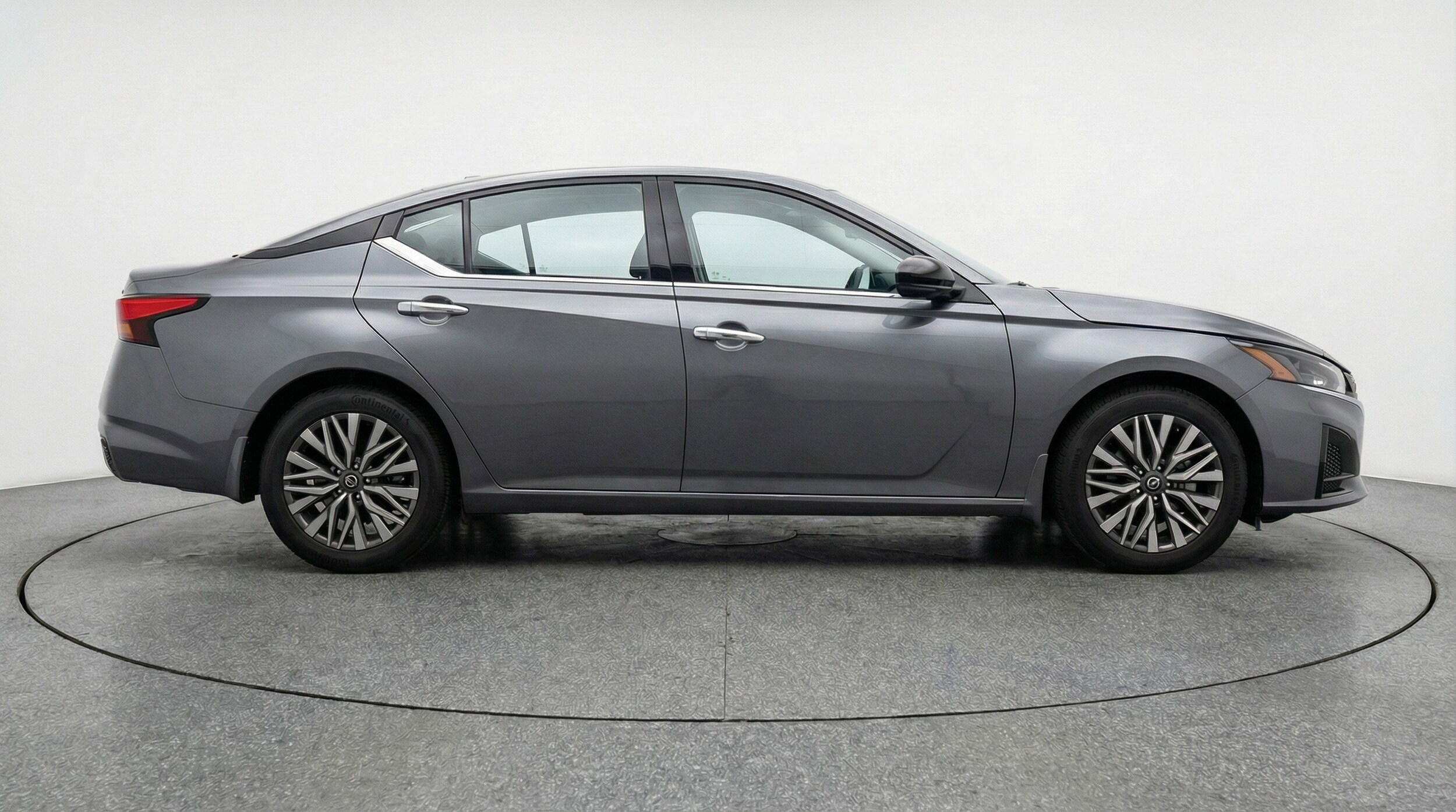 Thumbnail: 2025 Nissan Altima - 11