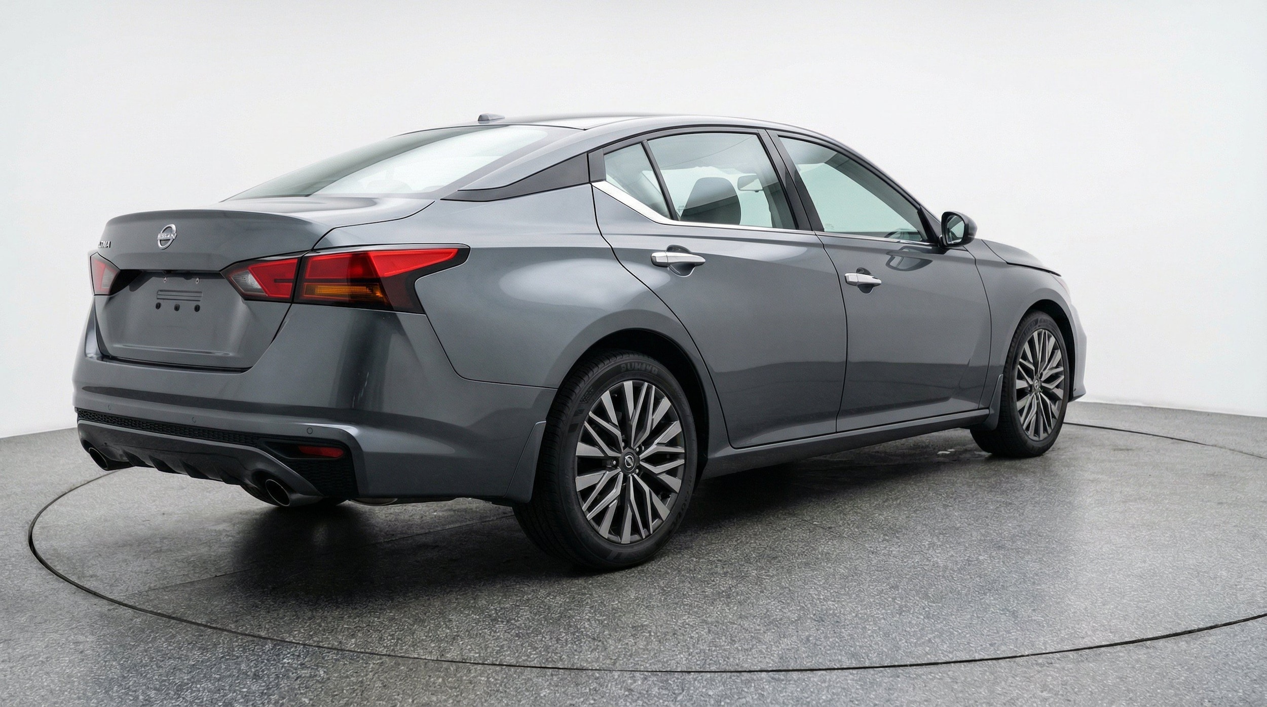 Thumbnail: 2025 Nissan Altima - 9