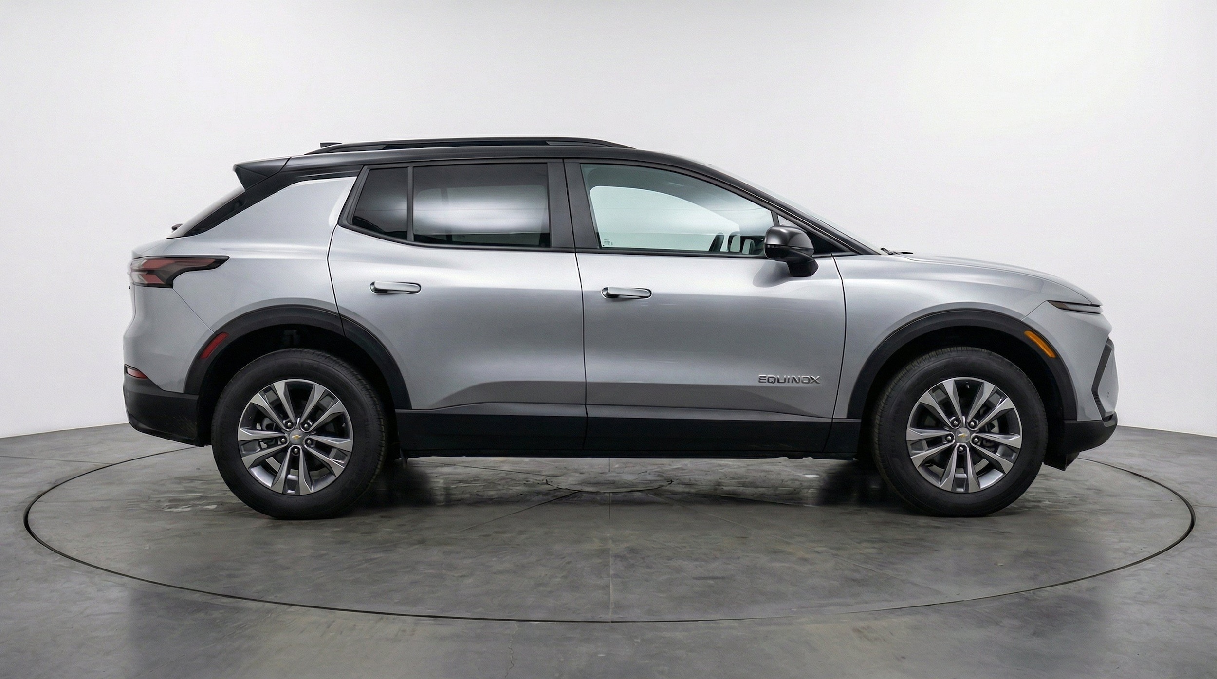 Thumbnail: 2025 Chevrolet Equinox - 9